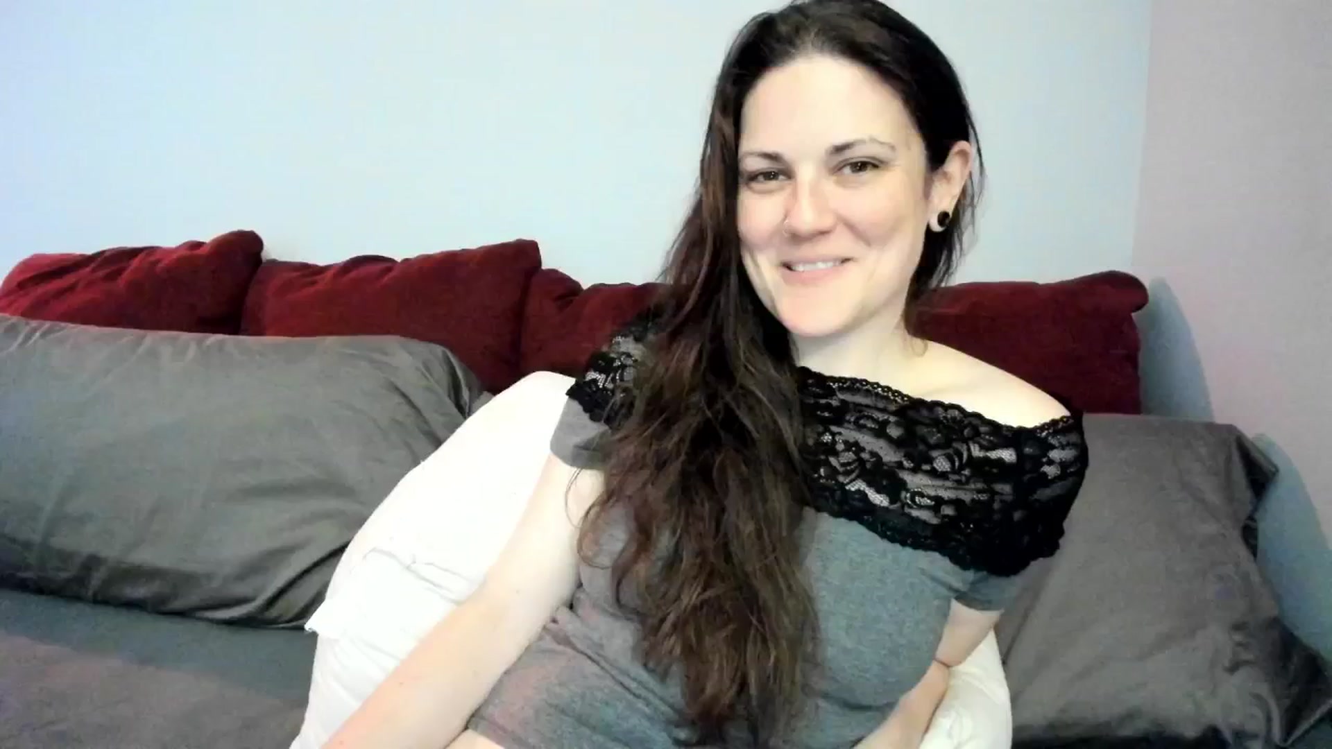 Gallery image thumbnail from MissCherryM's myfreecams stream on, 05/29/2025, 16:32 image 12 of 20