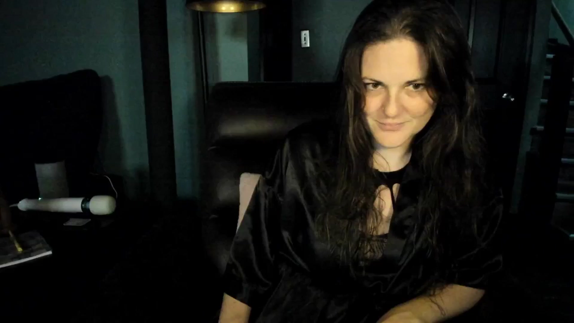 Gallery image thumbnail from MissCherryM's myfreecams stream on, 10/01/2025, 16:44 image 11 of 20
