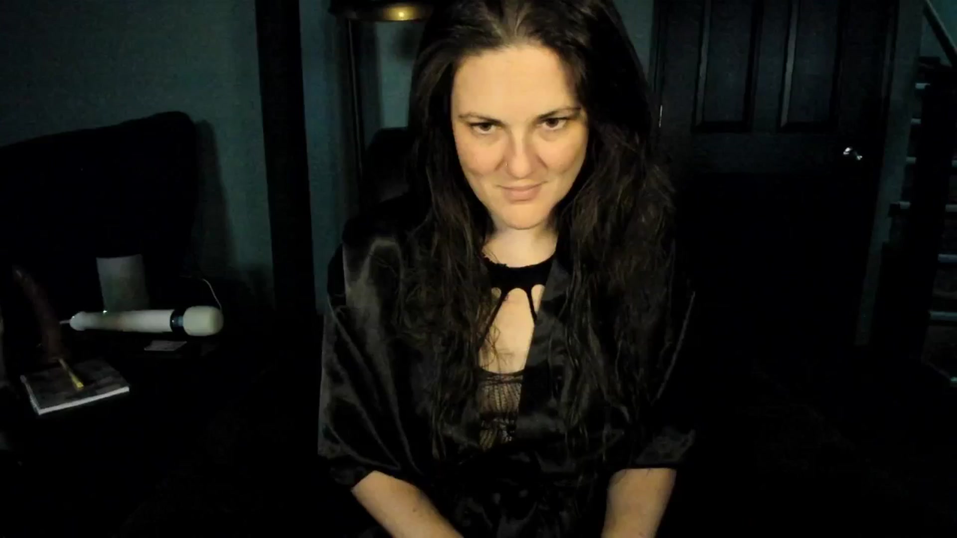 Gallery image thumbnail from MissCherryM's myfreecams stream on, 10/01/2025, 16:44 image 9 of 20