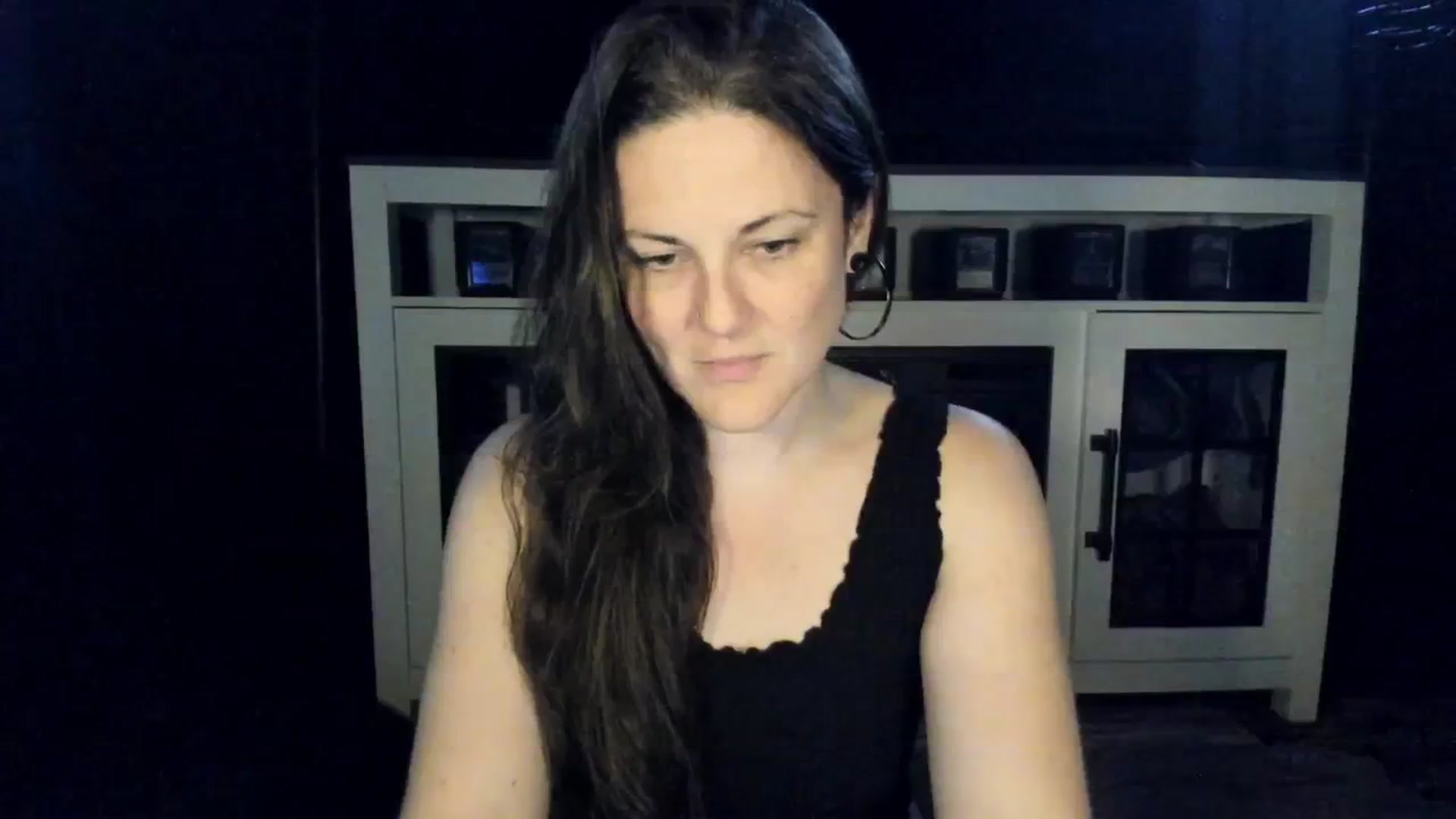Gallery image thumbnail from MissCherryM's myfreecams stream on, 10/06/2025, 17:43 image 19 of 20