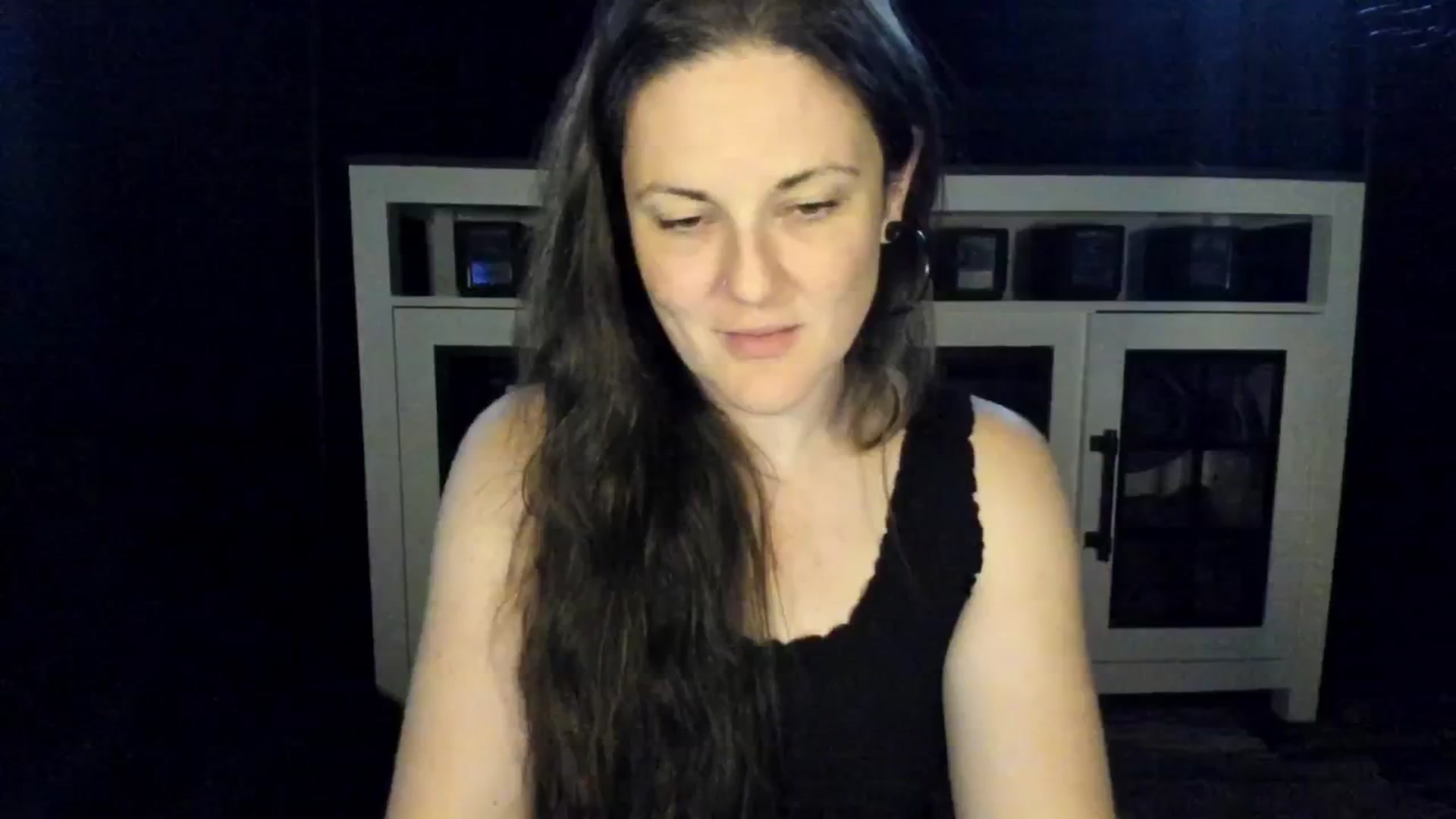 Gallery image thumbnail from MissCherryM's myfreecams stream on, 10/06/2025, 19:03 image 2 of 20