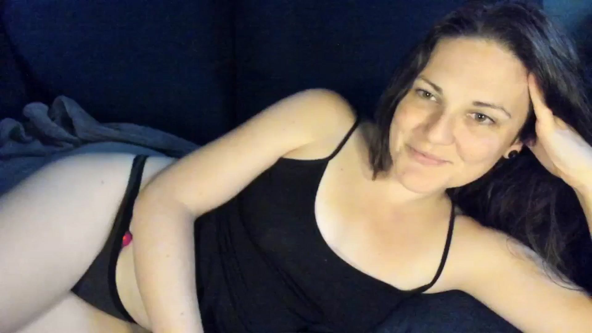 Gallery image thumbnail from MissCherryM's myfreecams stream on, 10/22/2025, 16:38 image 6 of 20