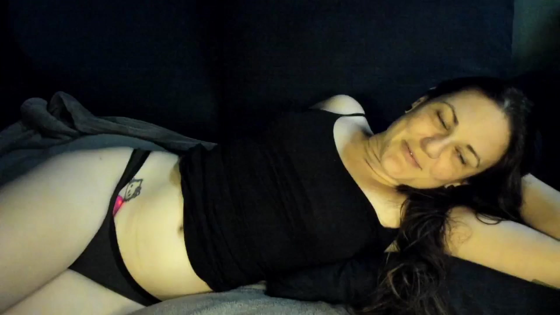 Gallery image thumbnail from MissCherryM's myfreecams stream on, 10/22/2025, 16:38 image 18 of 20