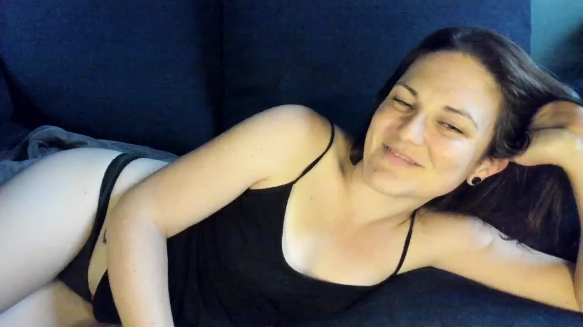 Gallery image thumbnail from MissCherryM's myfreecams stream on, 10/22/2025, 17:39 image 19 of 20
