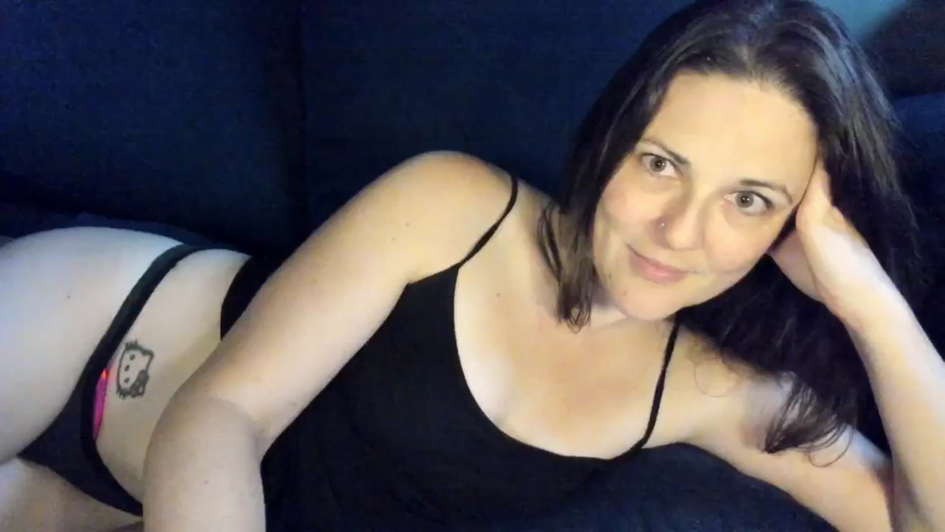 Gallery image thumbnail from MissCherryM's myfreecams stream on, 10/22/2025, 18:42 image 14 of 20