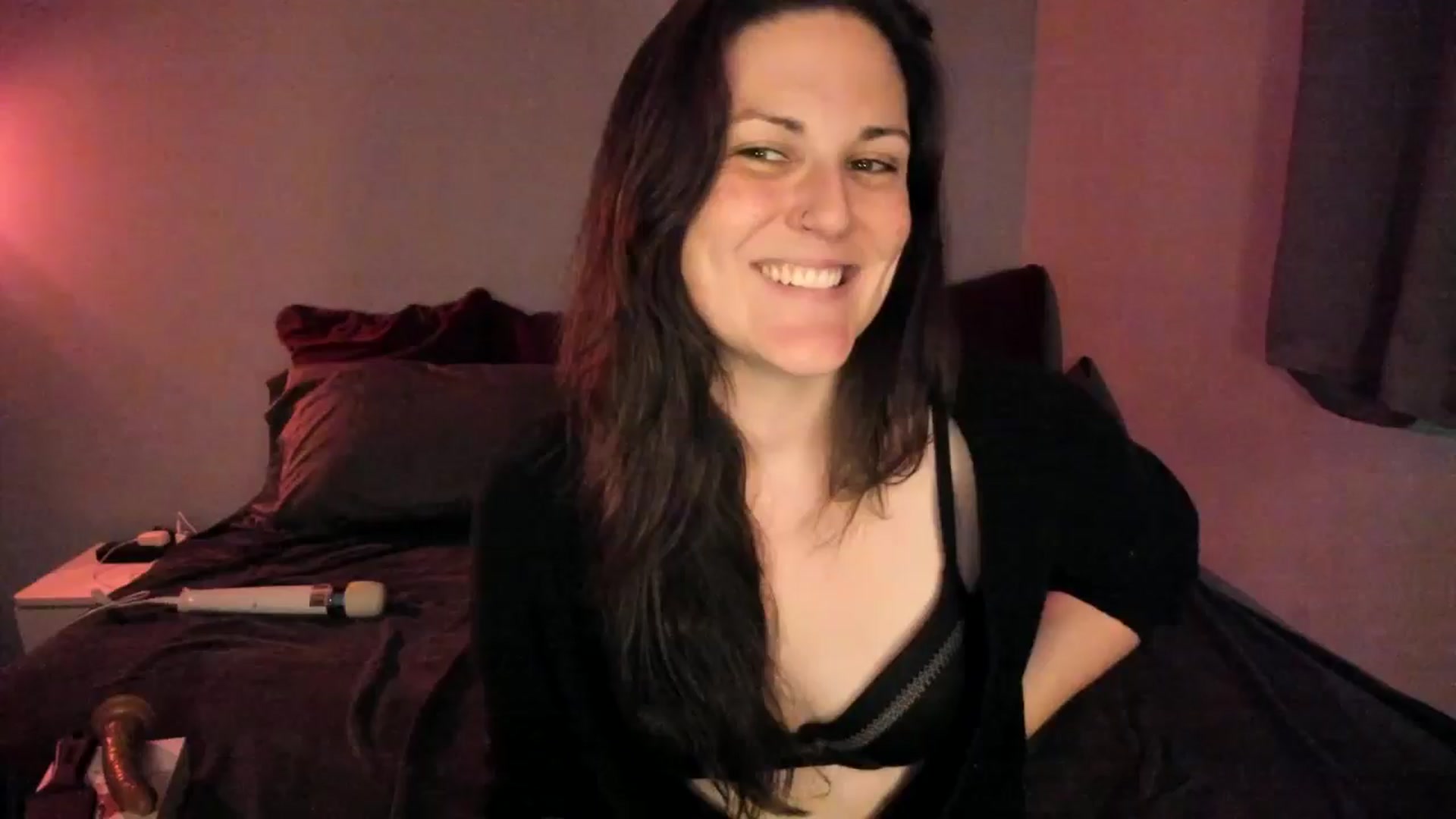 Gallery image thumbnail from MissCherryM's myfreecams stream on, 11/20/2025, 17:48 image 1 of 20