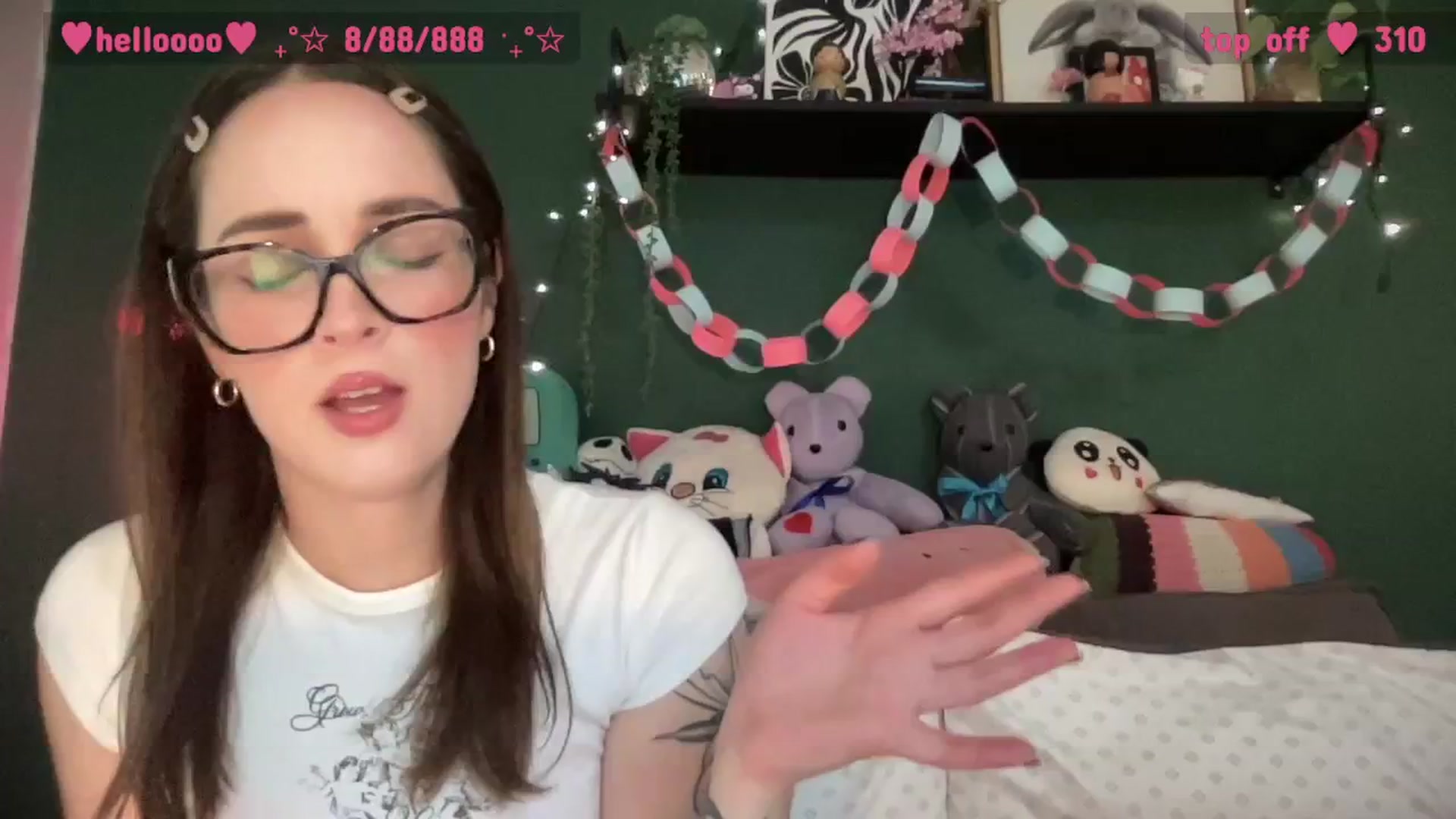 Gallery image thumbnail from MissCorde's myfreecams stream on, 04/17/2026, 24:57 image 1 of 20