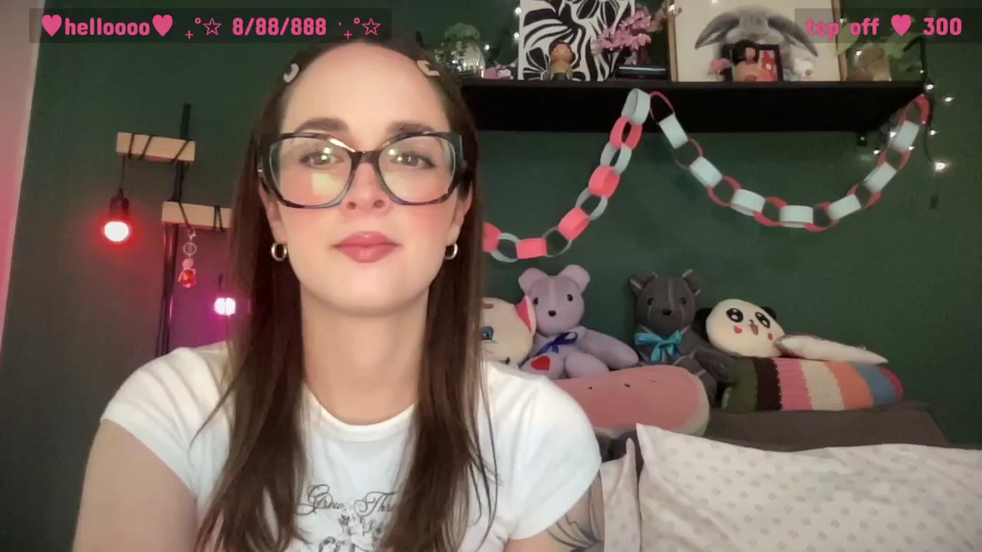 Gallery image thumbnail from MissCorde's myfreecams stream on, 04/17/2026, 24:57 image 2 of 20