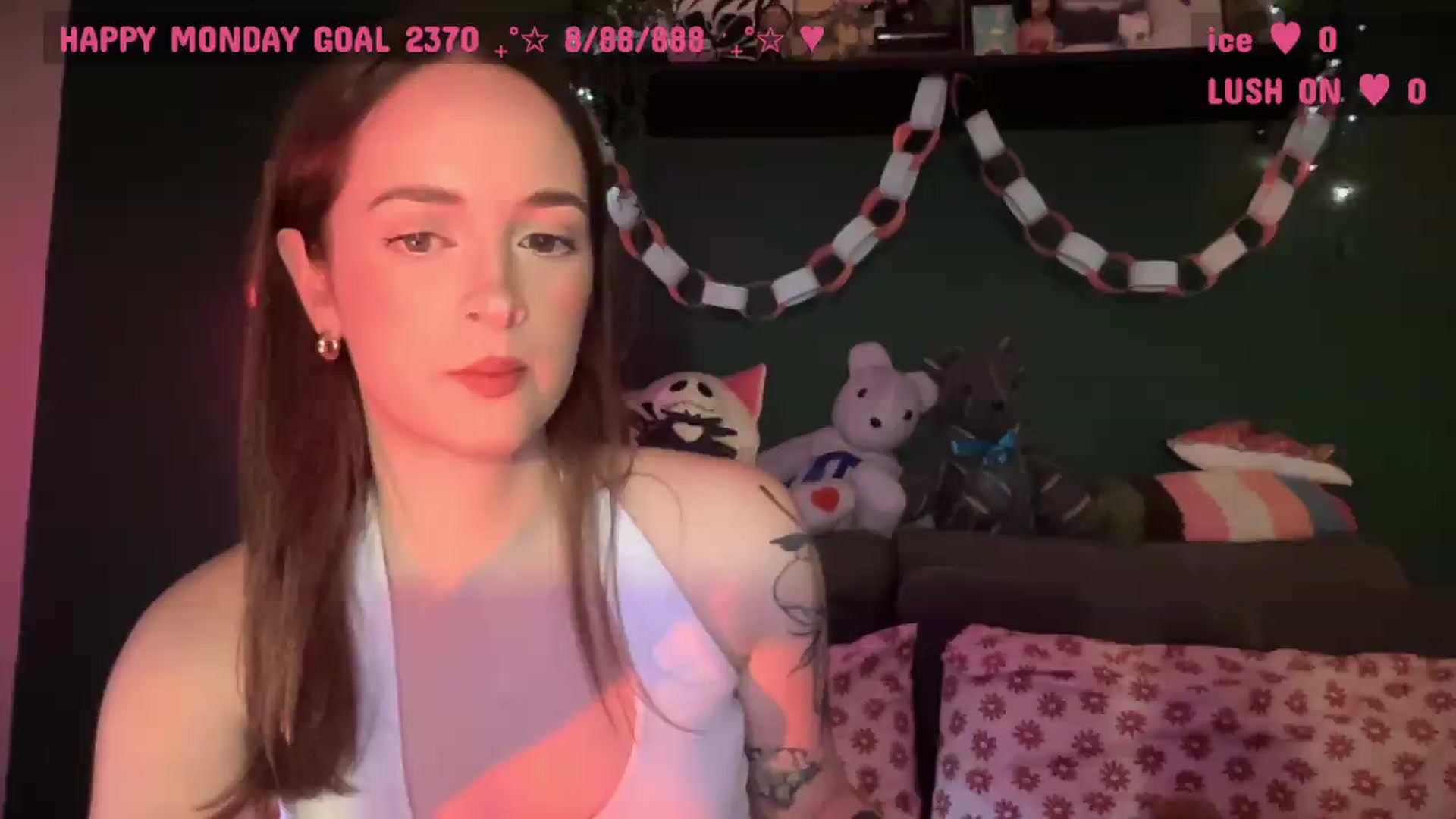 Gallery image thumbnail from MissCorde's myfreecams stream on, 08/18/2026, 01:21 image 17 of 20