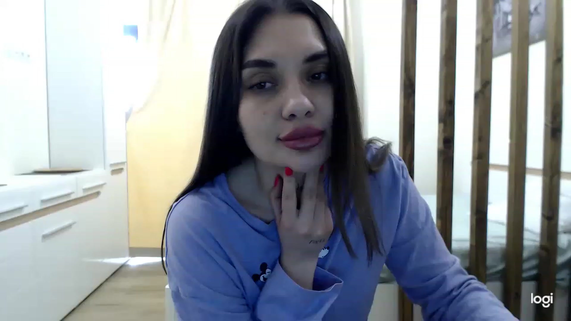 Gallery image thumbnail from MissCutiie's myfreecams stream on, 03/18/2023, 12:07 image 11 of 20