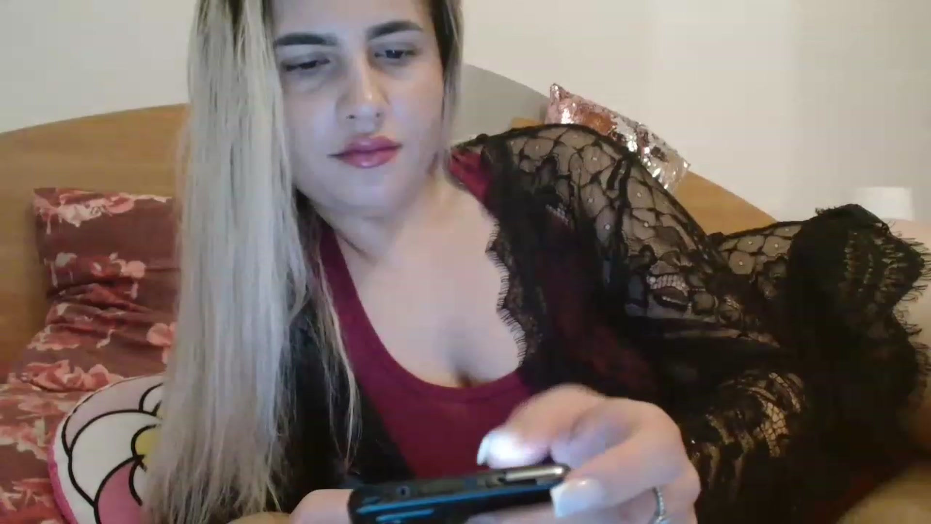 Gallery image thumbnail from MissDafina's myfreecams stream on, 12/20/2022, 24:27 image 6 of 20