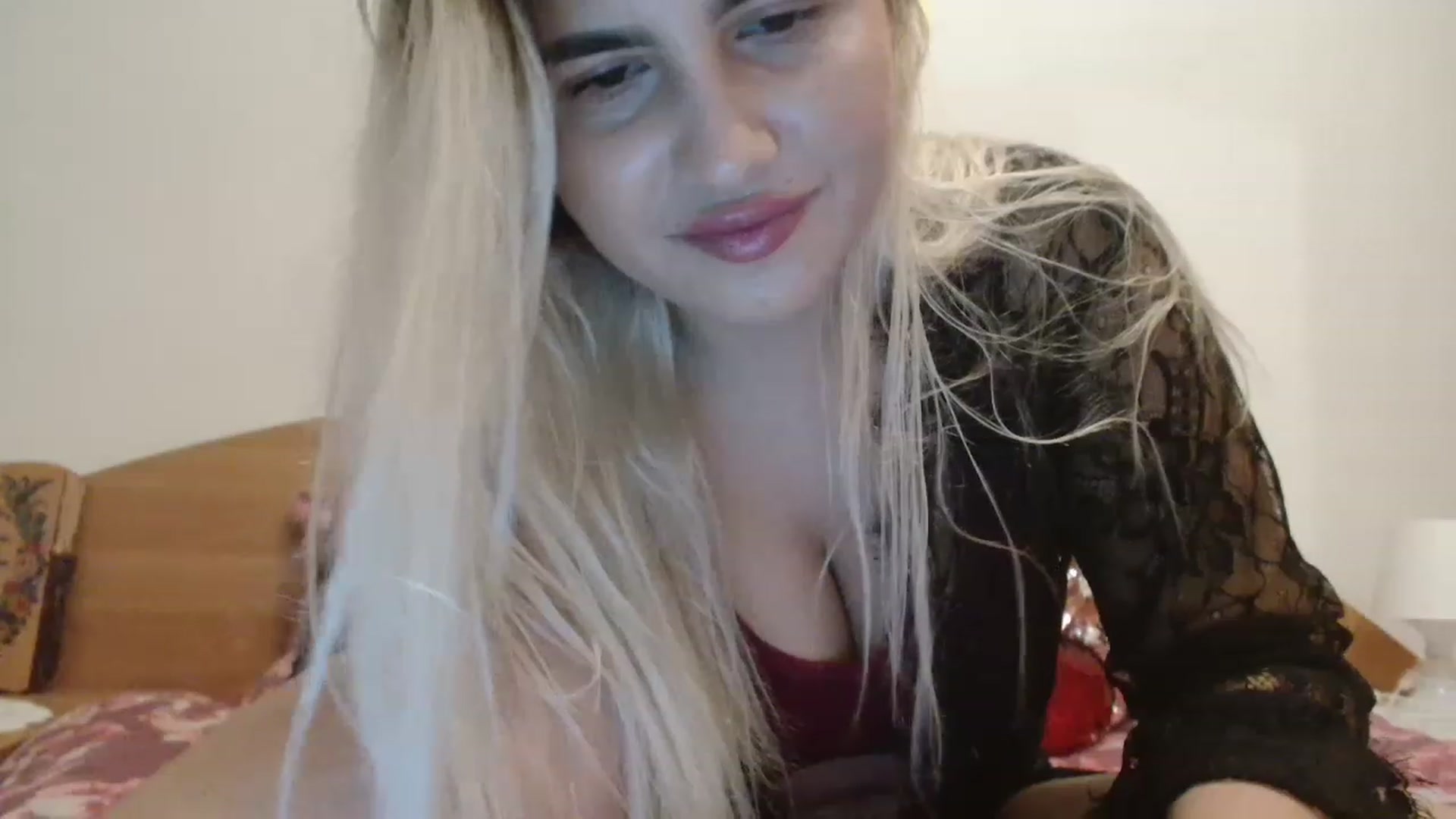 Gallery image thumbnail from MissDafina's myfreecams stream on, 12/20/2022, 24:27 image 14 of 20