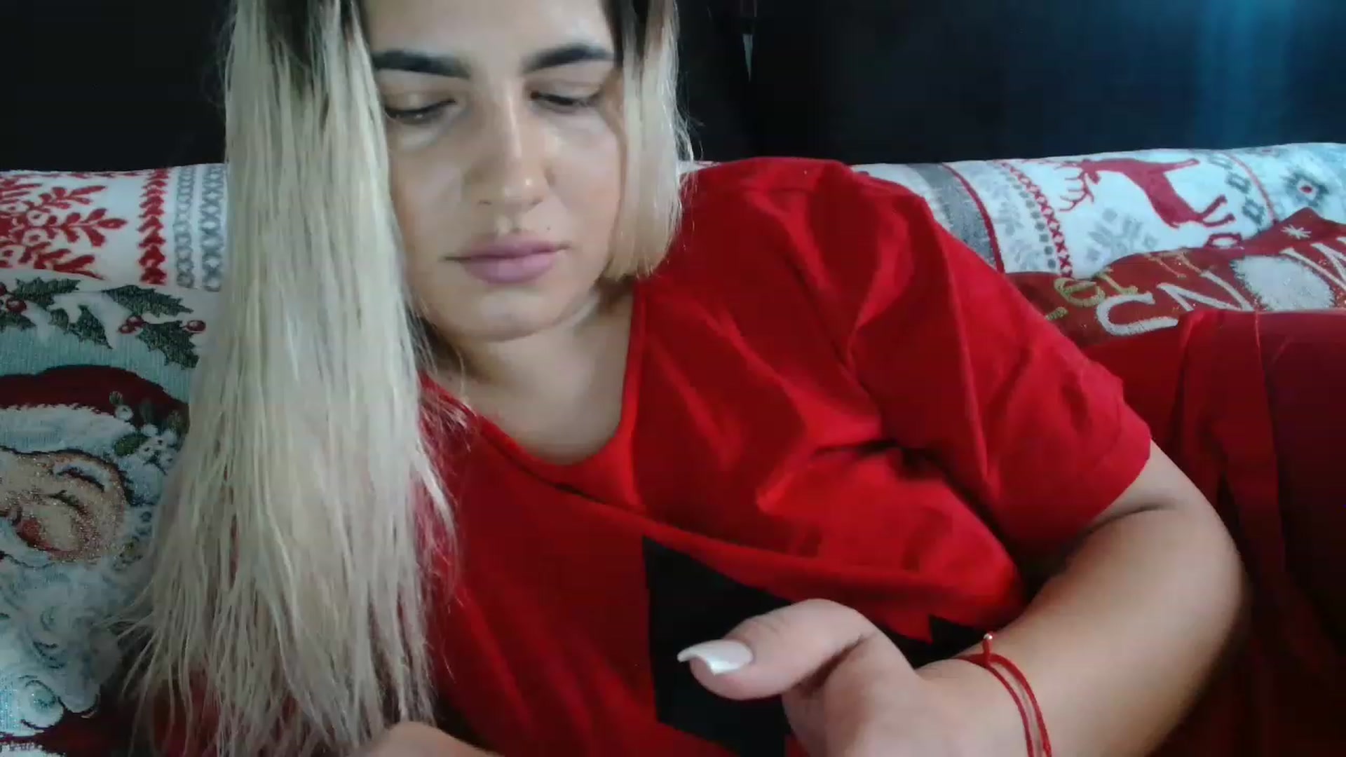 Gallery image thumbnail from MissDafina's myfreecams stream on, 12/27/2022, 14:05 image 3 of 20