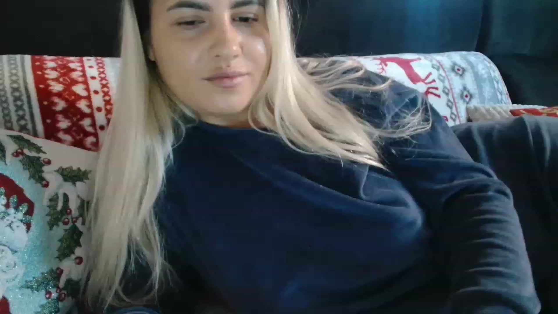 Gallery image thumbnail from MissDafina's myfreecams stream on, 12/28/2022, 13:49 image 17 of 20