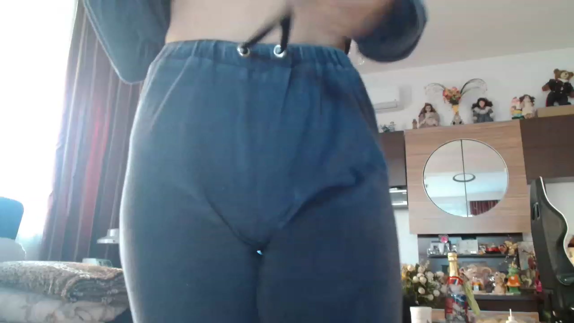 Gallery image thumbnail from MissDafina's myfreecams stream on, 12/28/2022, 13:49 image 8 of 20