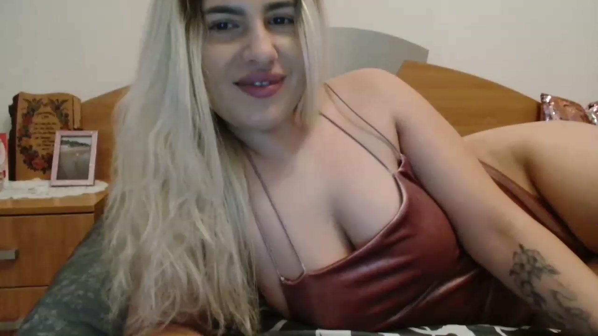 Gallery image thumbnail from MissDafina's myfreecams stream on, 01/03/2023, 14:06 image 6 of 20