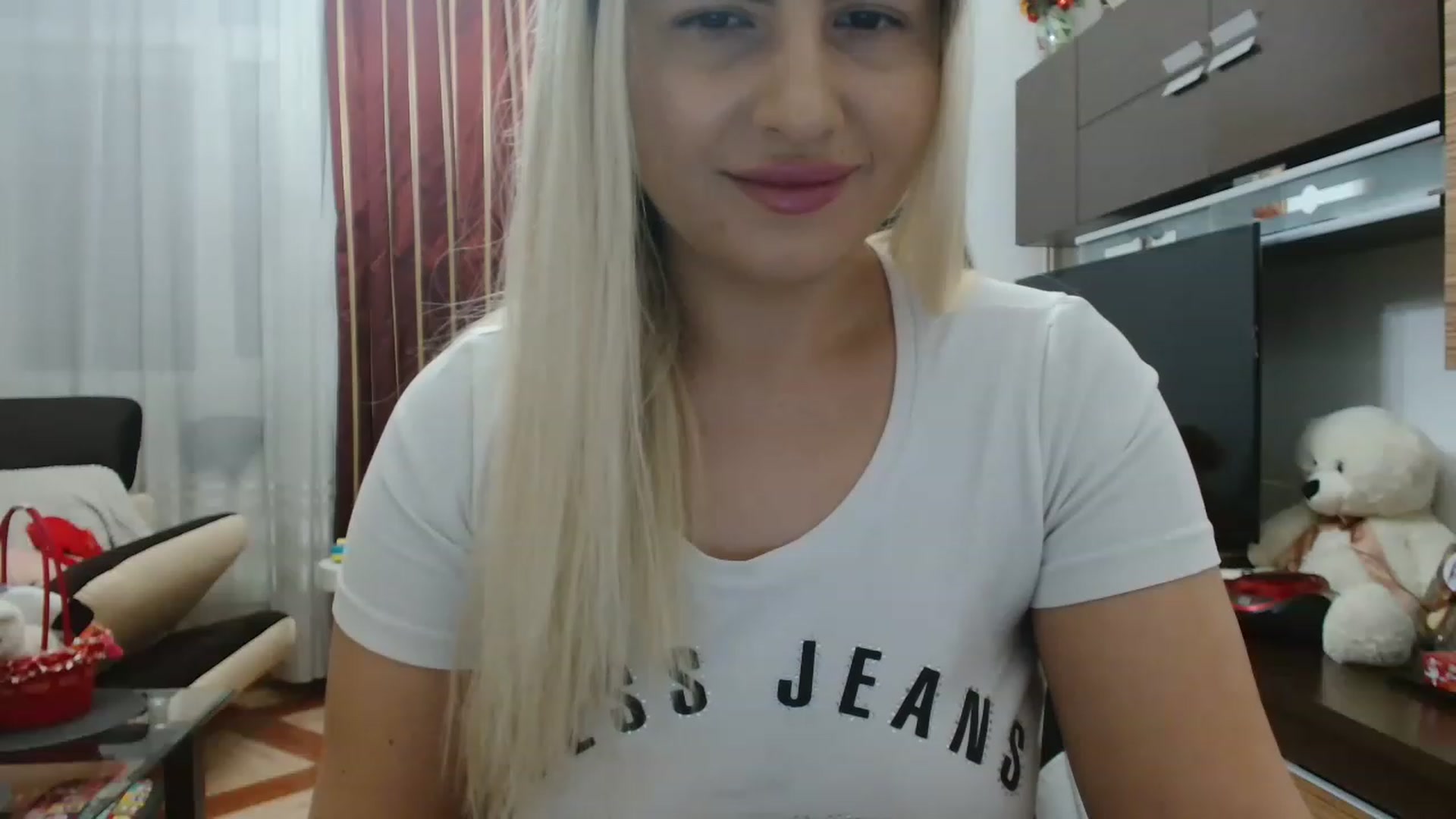Gallery image thumbnail from MissDafina's myfreecams stream on, 01/07/2023, 18:11 image 18 of 20