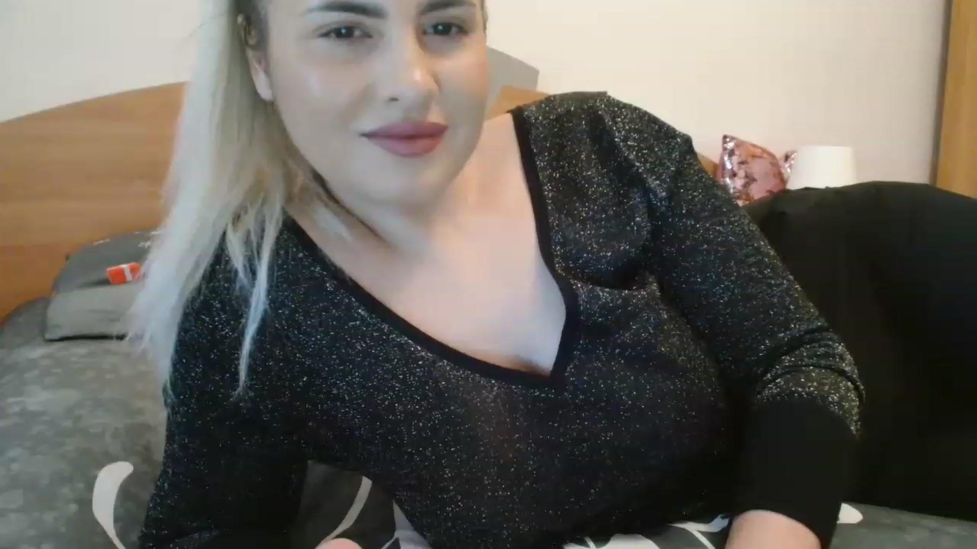 Gallery image thumbnail from MissDafina's myfreecams stream on, 01/08/2023, 12:07 image 18 of 20