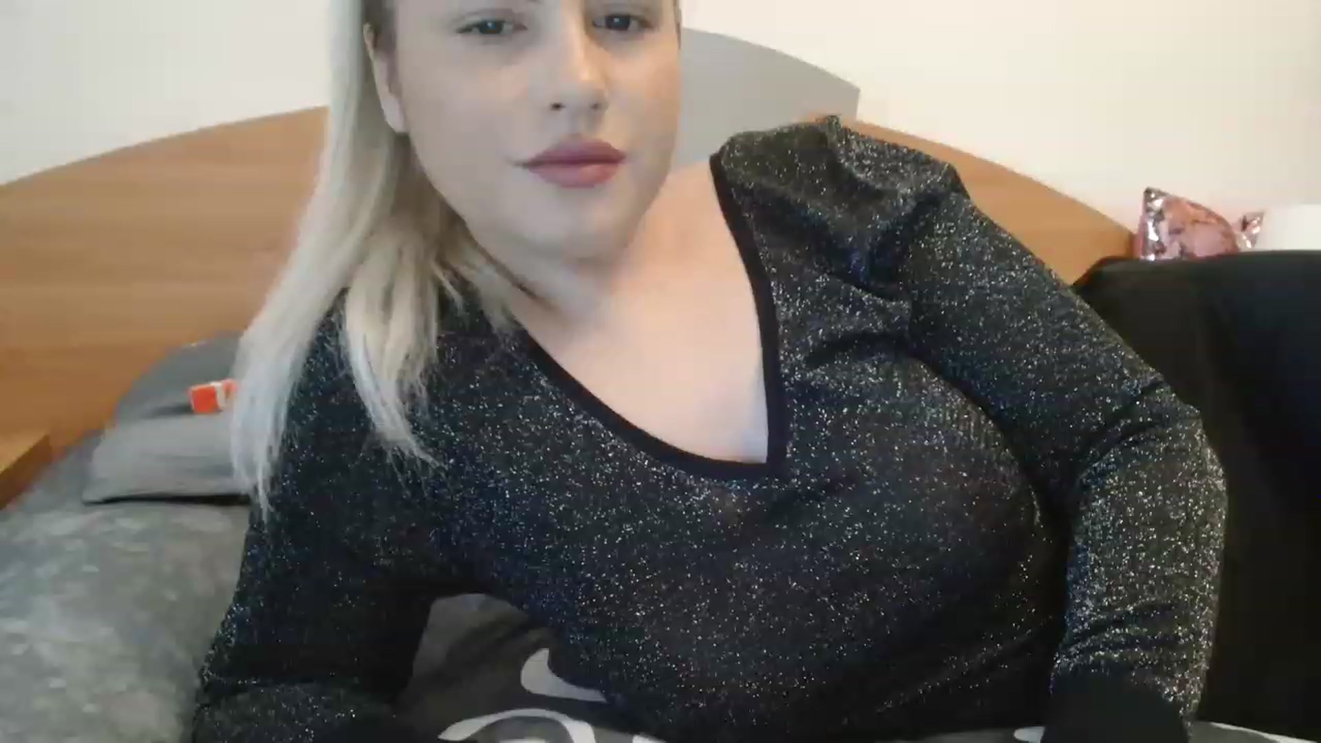 Gallery image thumbnail from MissDafina's myfreecams stream on, 01/08/2023, 12:07 image 5 of 20