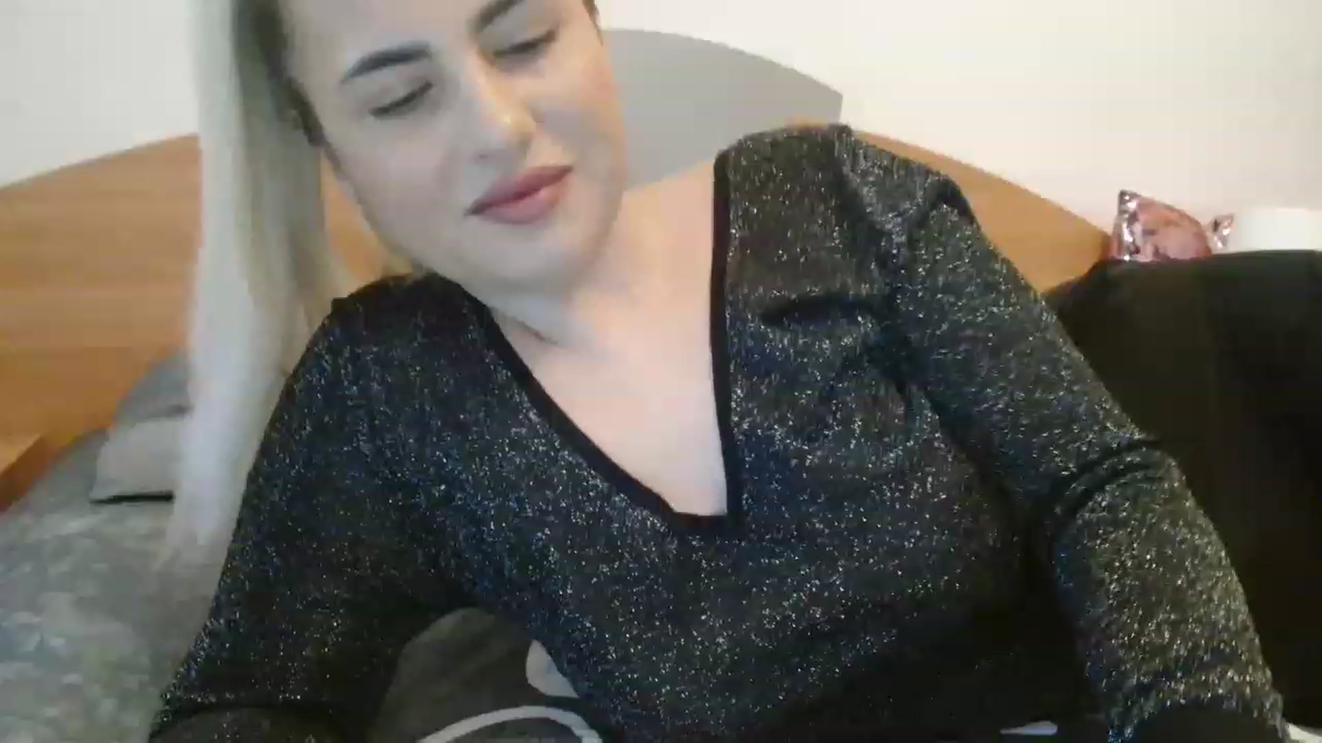 Gallery image thumbnail from MissDafina's myfreecams stream on, 01/08/2023, 12:07 image 11 of 20