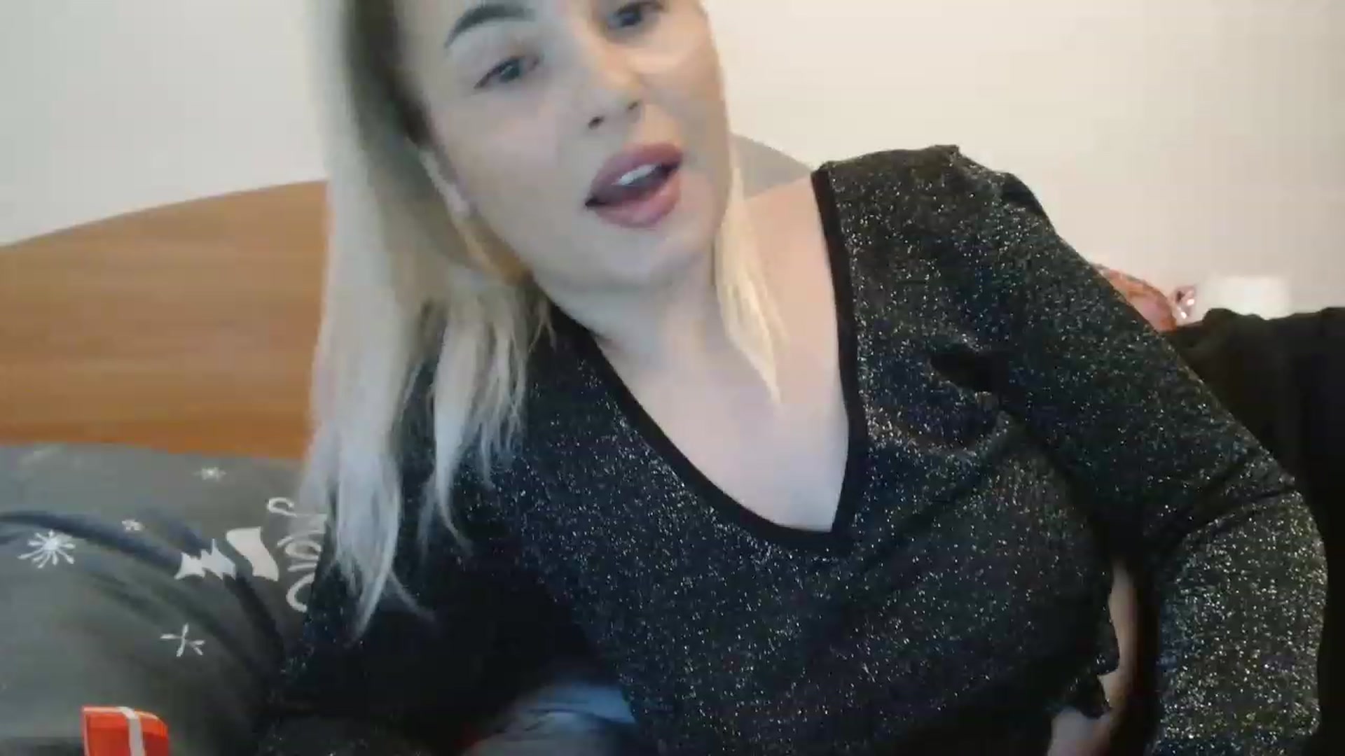 Gallery image thumbnail from MissDafina's myfreecams stream on, 01/08/2023, 13:42 image 7 of 20