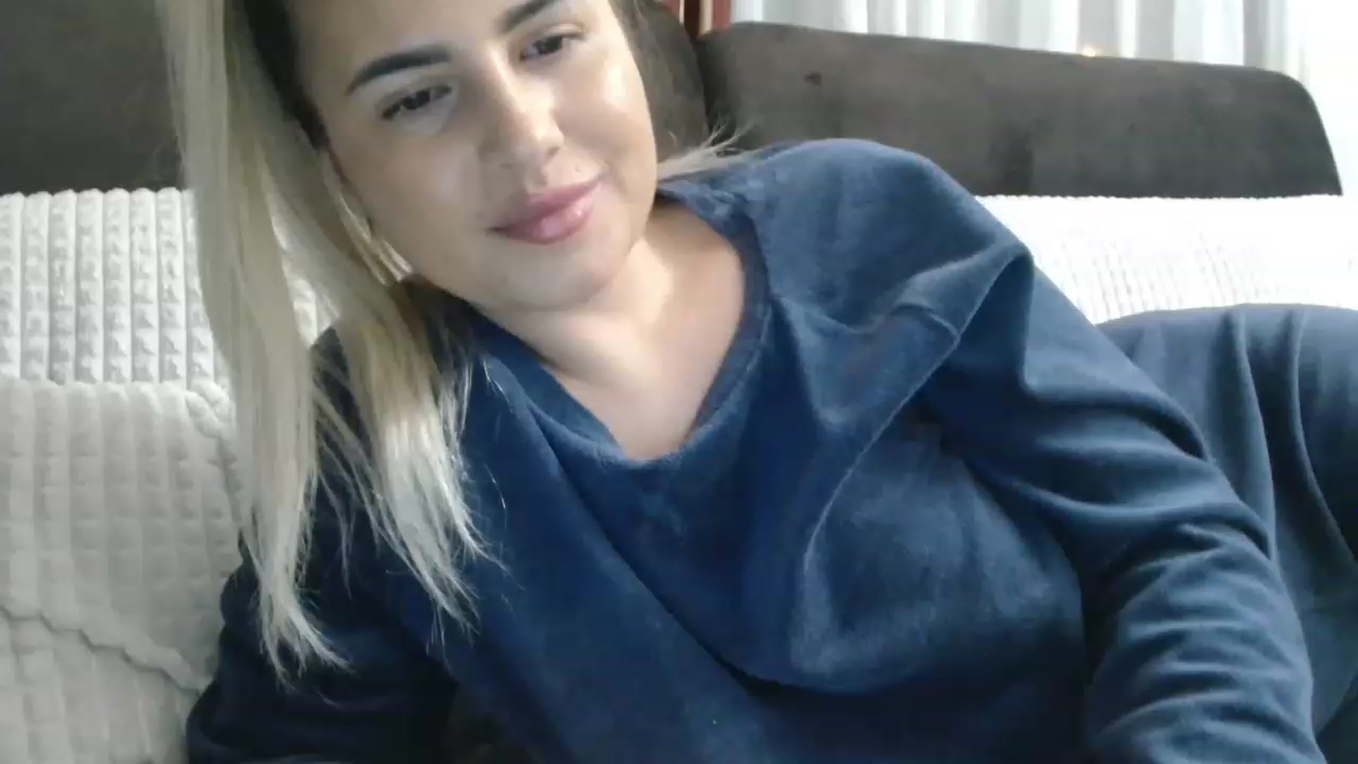 Gallery image thumbnail from MissDafina's myfreecams stream on, 01/08/2023, 19:26 image 3 of 20
