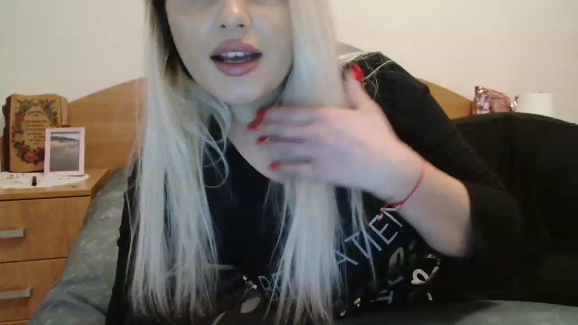 Gallery image thumbnail from MissDafina's myfreecams stream on, 01/09/2023, 15:05 image 6 of 20