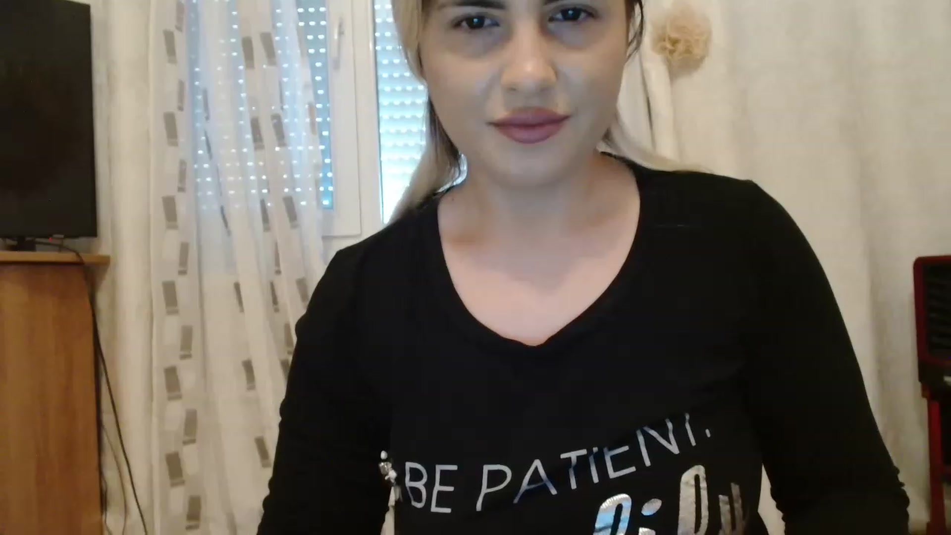 Gallery image thumbnail from MissDafina's myfreecams stream on, 01/09/2023, 15:05 image 10 of 20