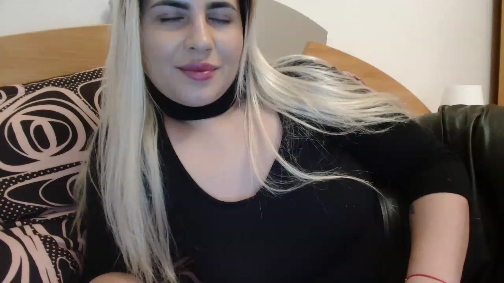 Gallery image thumbnail from MissDafina's myfreecams stream on, 01/23/2023, 01:49 image 8 of 20