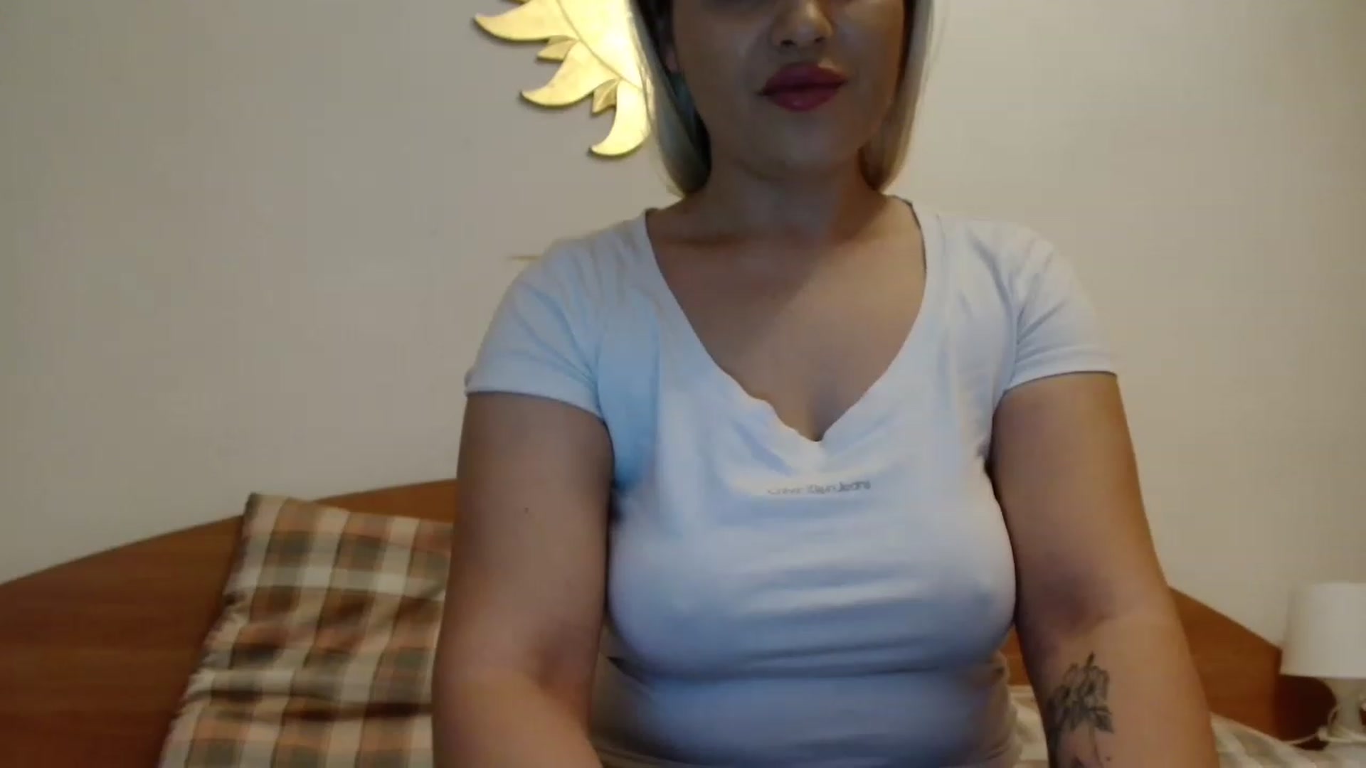 Gallery image thumbnail from MissDafina's myfreecams stream on, 02/08/2023, 24:38 image 16 of 20