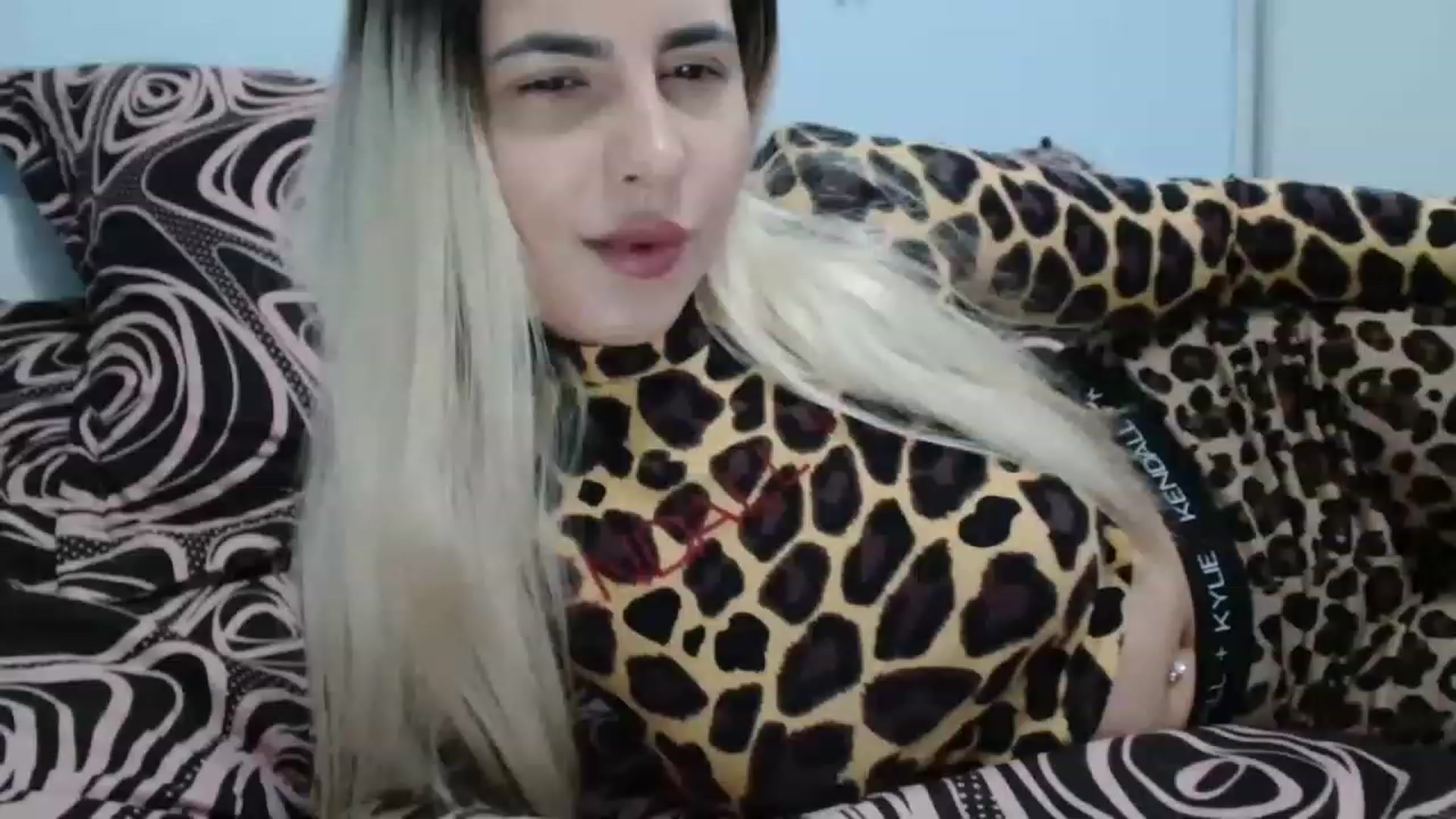 Gallery image thumbnail from MissDafina's myfreecams stream on, 02/23/2023, 14:36 image 4 of 20