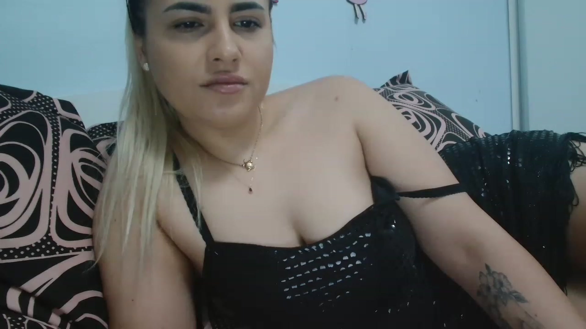 Gallery image thumbnail from MissDafina's myfreecams stream on, 02/24/2023, 12:44 image 10 of 20