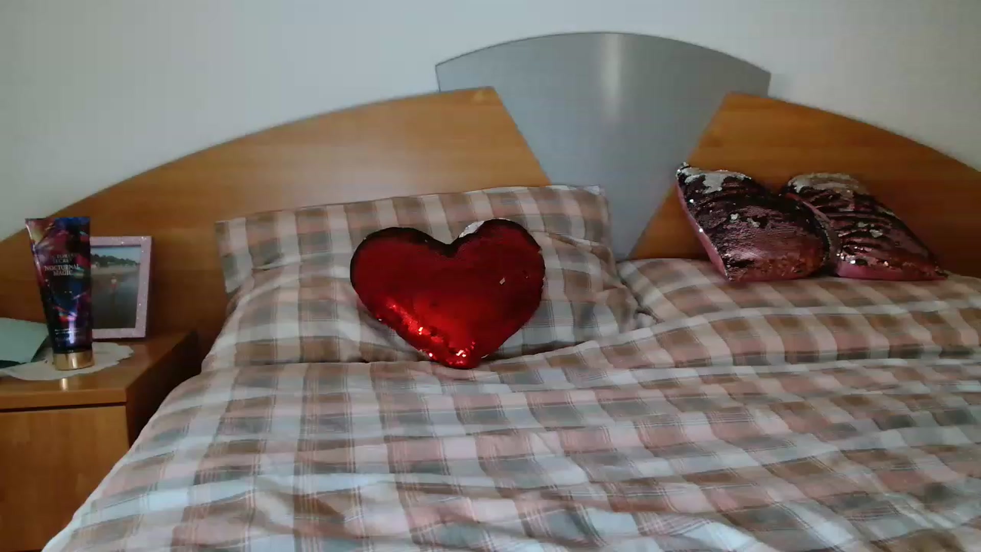 Gallery image thumbnail from MissDafina's myfreecams stream on, 03/12/2023, 15:17 image 16 of 20