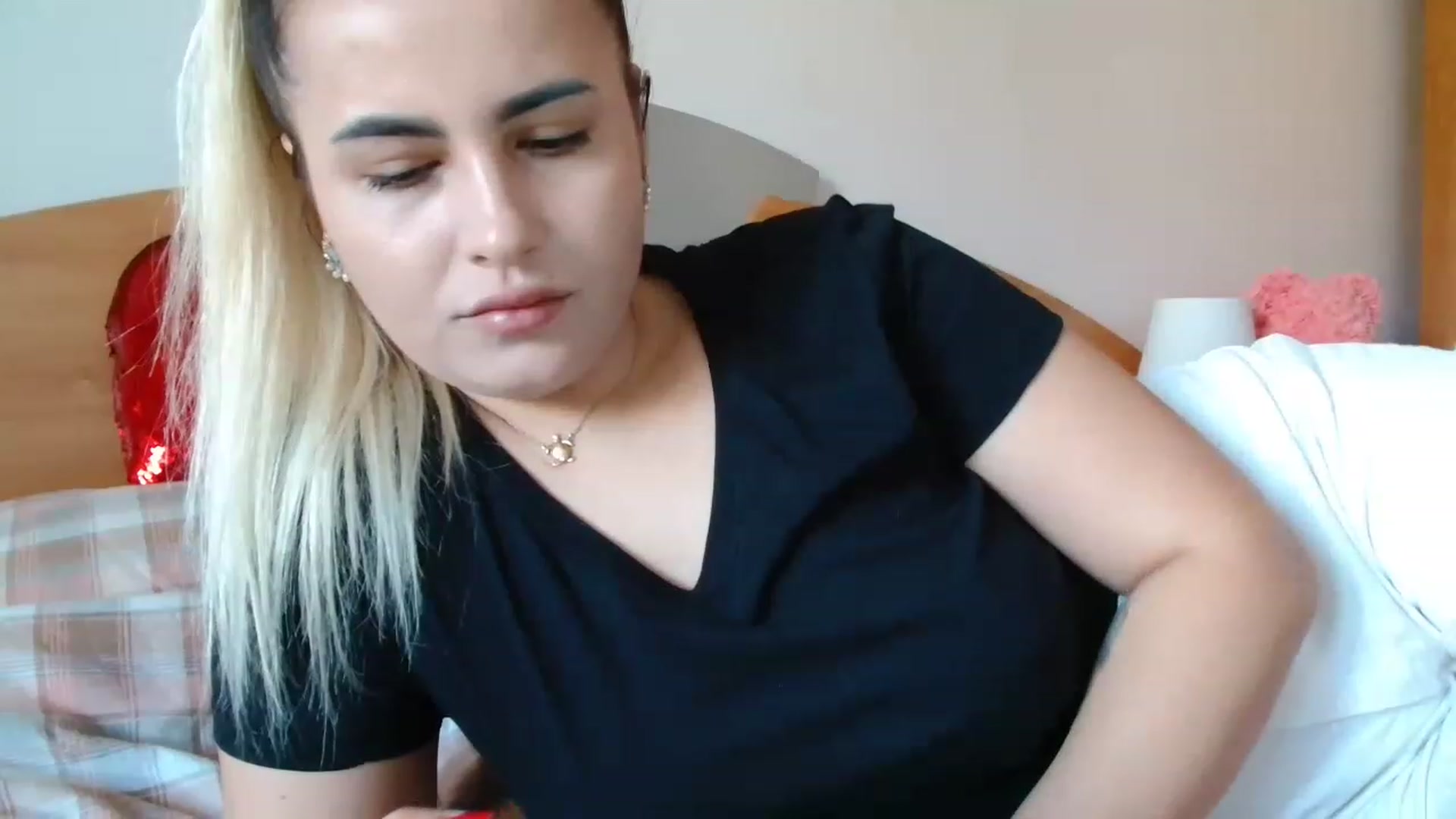 Gallery image thumbnail from MissDafina's myfreecams stream on, 03/14/2023, 13:36 image 17 of 20