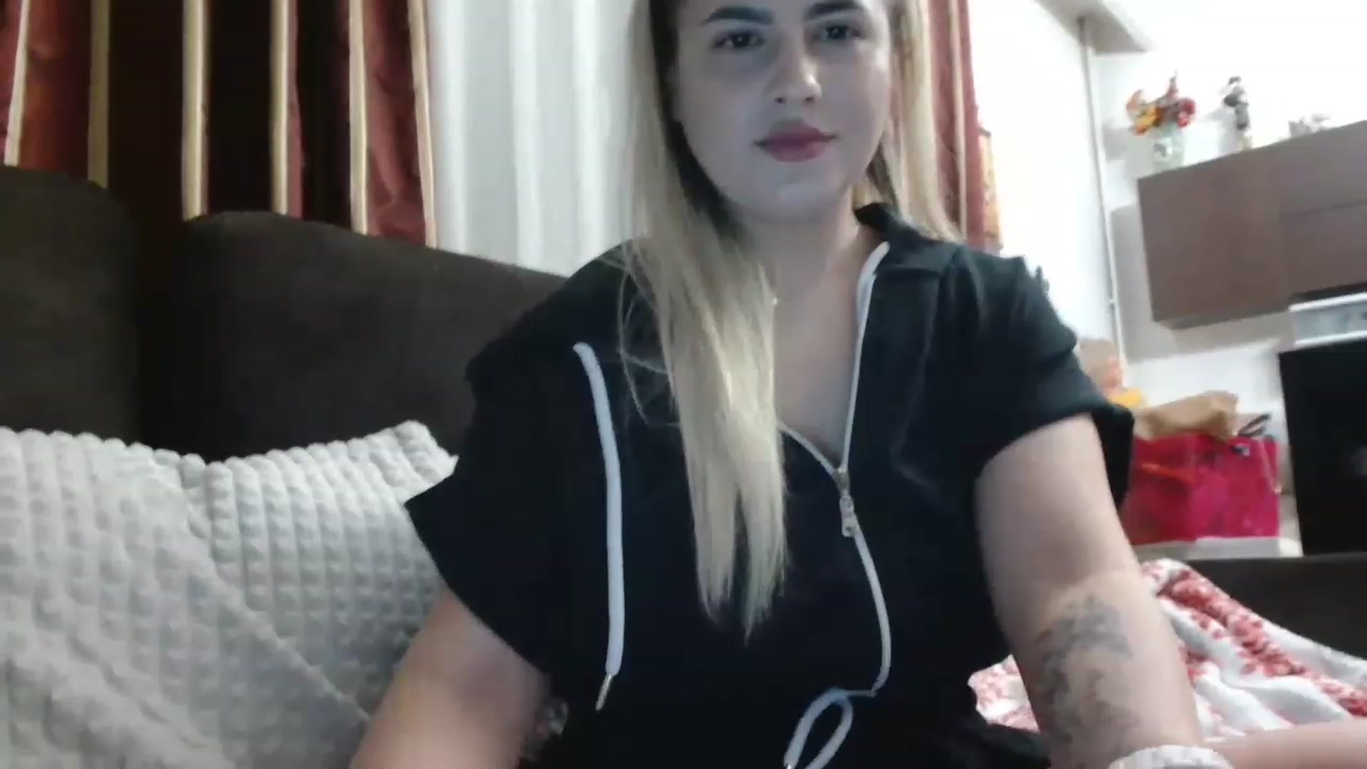 Gallery image thumbnail from MissDafina's myfreecams stream on, 03/18/2023, 18:14 image 19 of 20