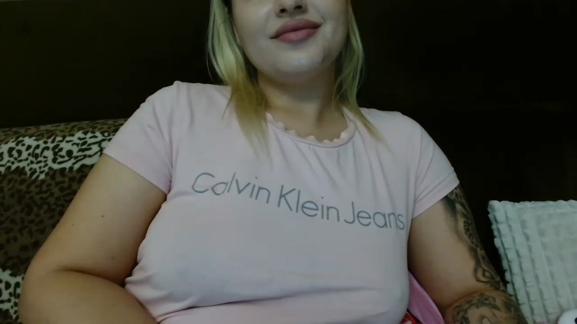 Gallery image thumbnail from MissDafina's myfreecams stream on, 04/20/2023, 24:53 image 9 of 20