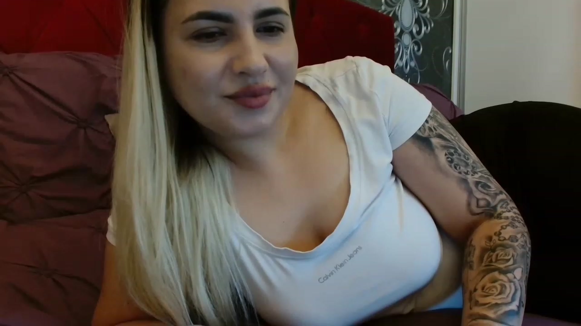 Gallery image thumbnail from MissDafina's myfreecams stream on, 04/23/2023, 15:32 image 14 of 20