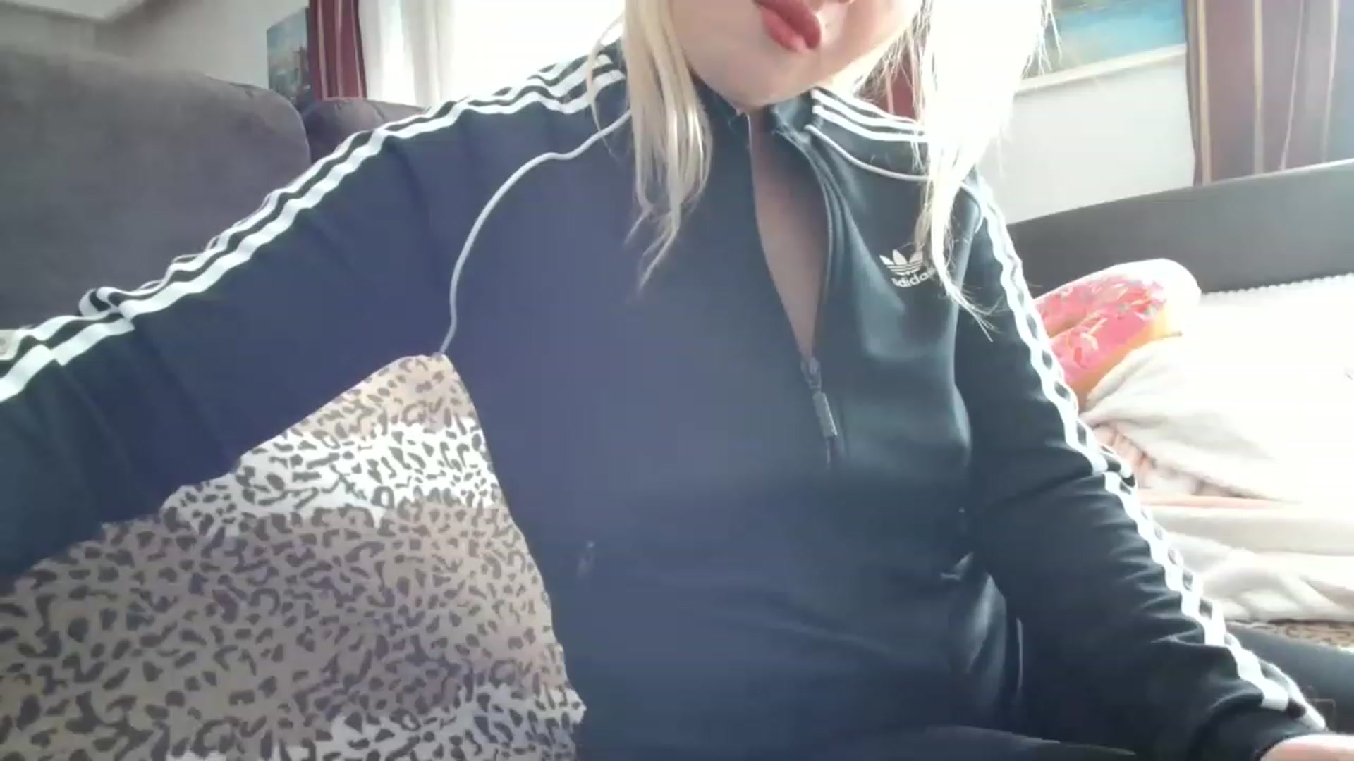Gallery image thumbnail from MissDafina's myfreecams stream on, 04/24/2023, 07:45 image 11 of 20