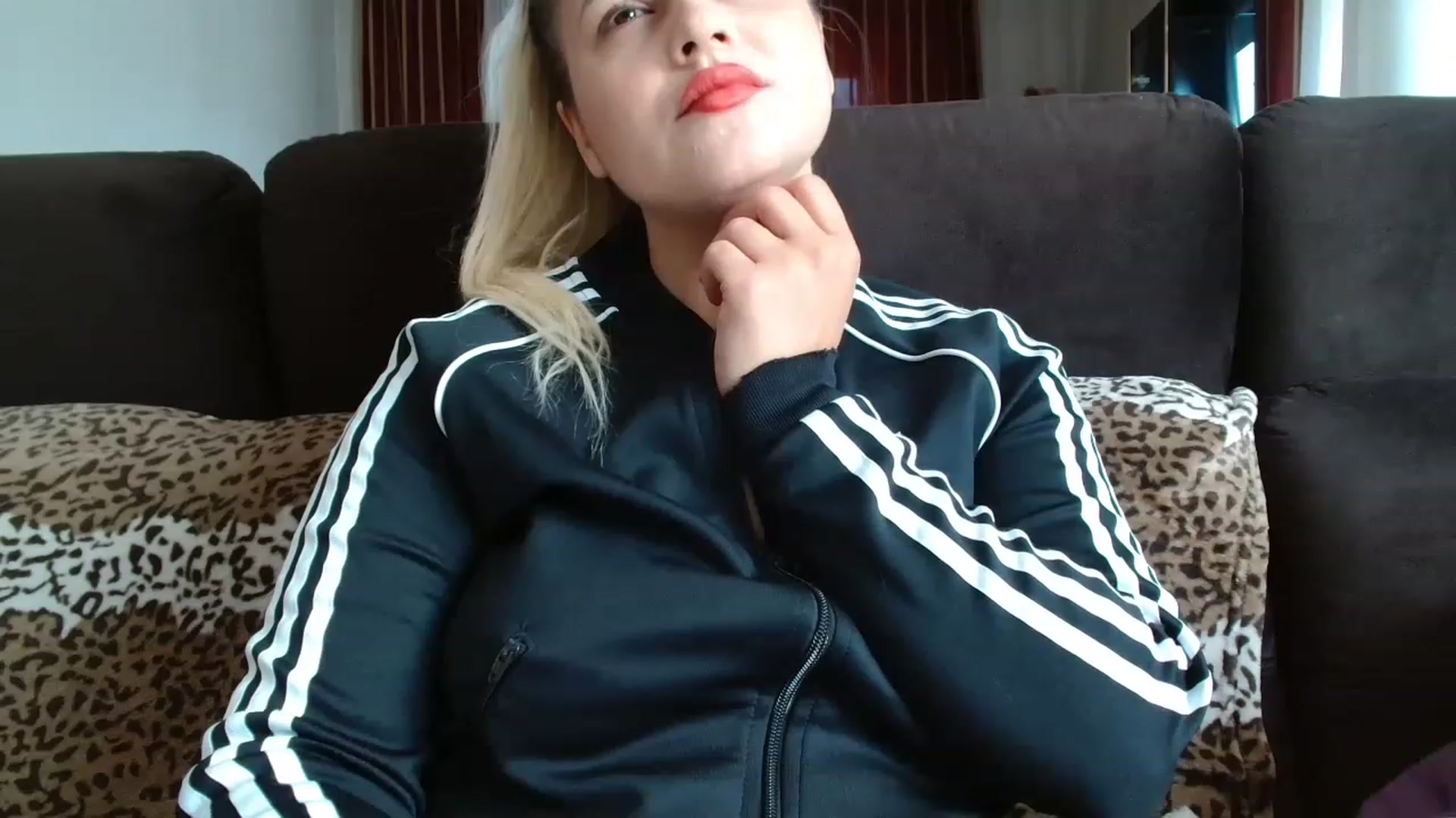 Gallery image thumbnail from MissDafina's myfreecams stream on, 04/24/2023, 07:45 image 8 of 20