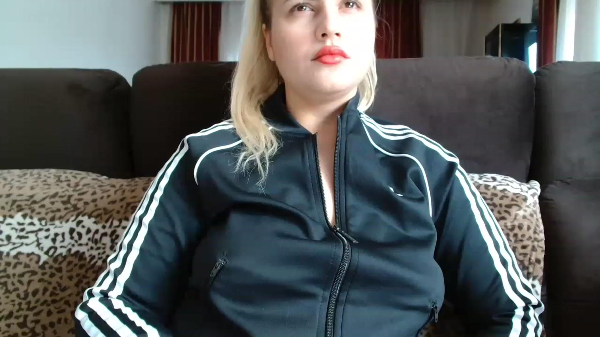 Gallery image thumbnail from MissDafina's myfreecams stream on, 04/24/2023, 07:45 image 6 of 20