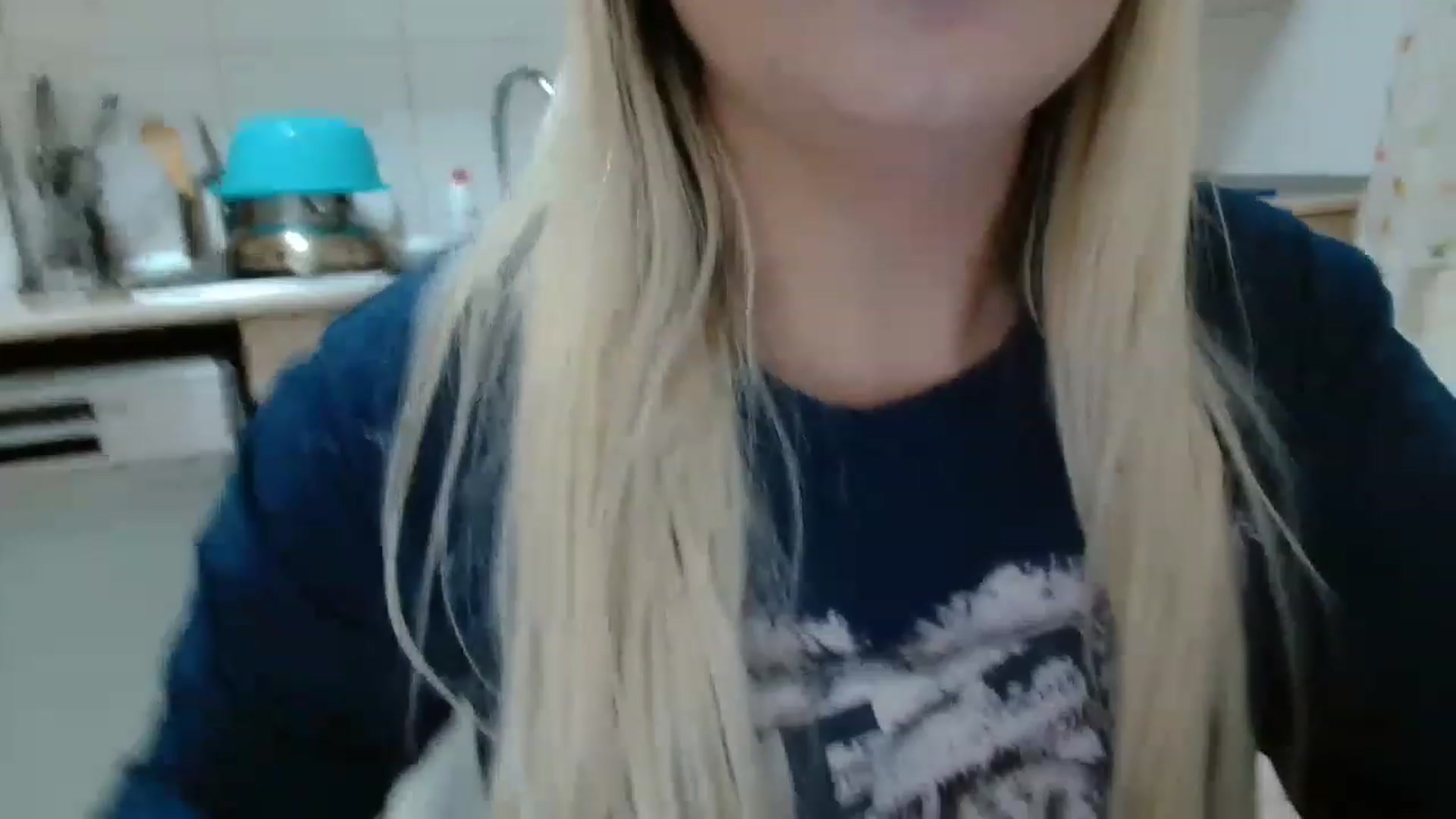 Gallery image thumbnail from MissDafina's myfreecams stream on, 04/28/2023, 24:20 image 17 of 20
