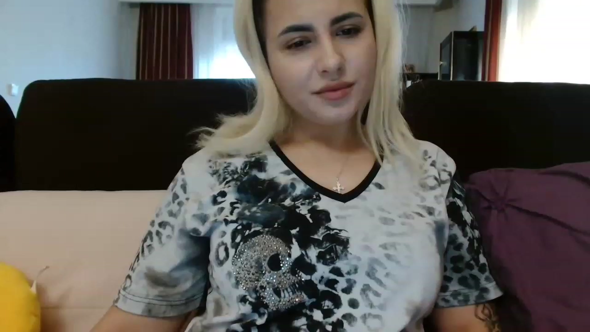 Gallery image thumbnail from MissDafina's myfreecams stream on, 04/29/2023, 13:41 image 14 of 20