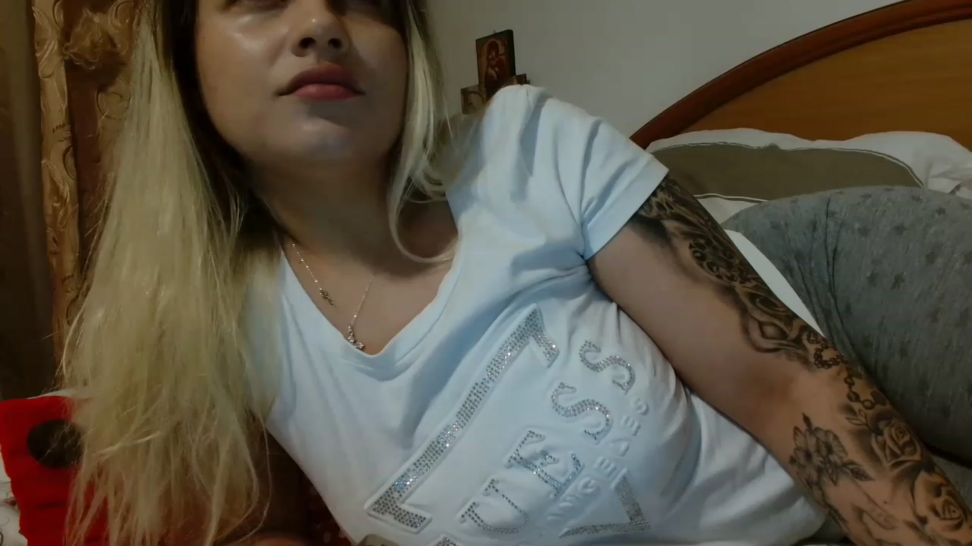 Gallery image thumbnail from MissDafina's myfreecams stream on, 05/03/2023, 01:36 image 16 of 20