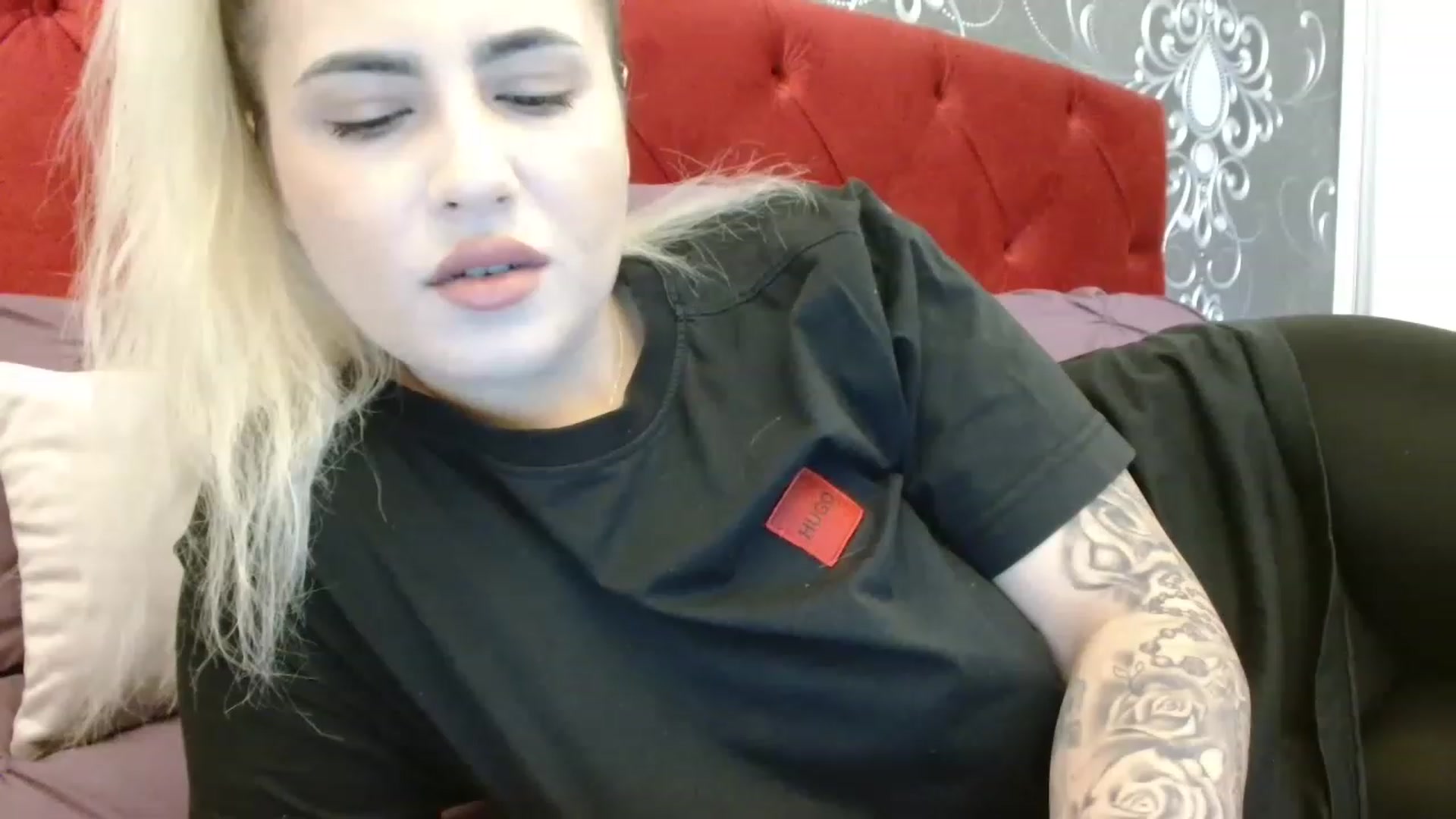 Gallery image thumbnail from MissDafina's myfreecams stream on, 05/06/2023, 14:55 image 8 of 20