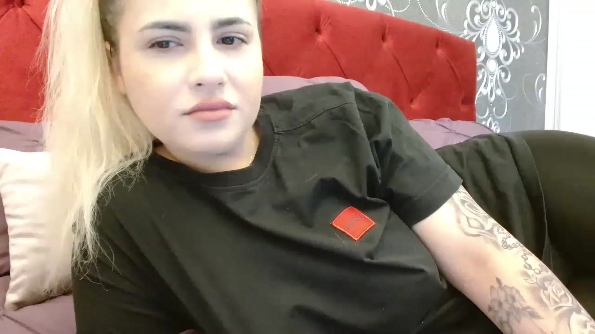 Gallery image thumbnail from MissDafina's myfreecams stream on, 05/06/2023, 14:55 image 10 of 20