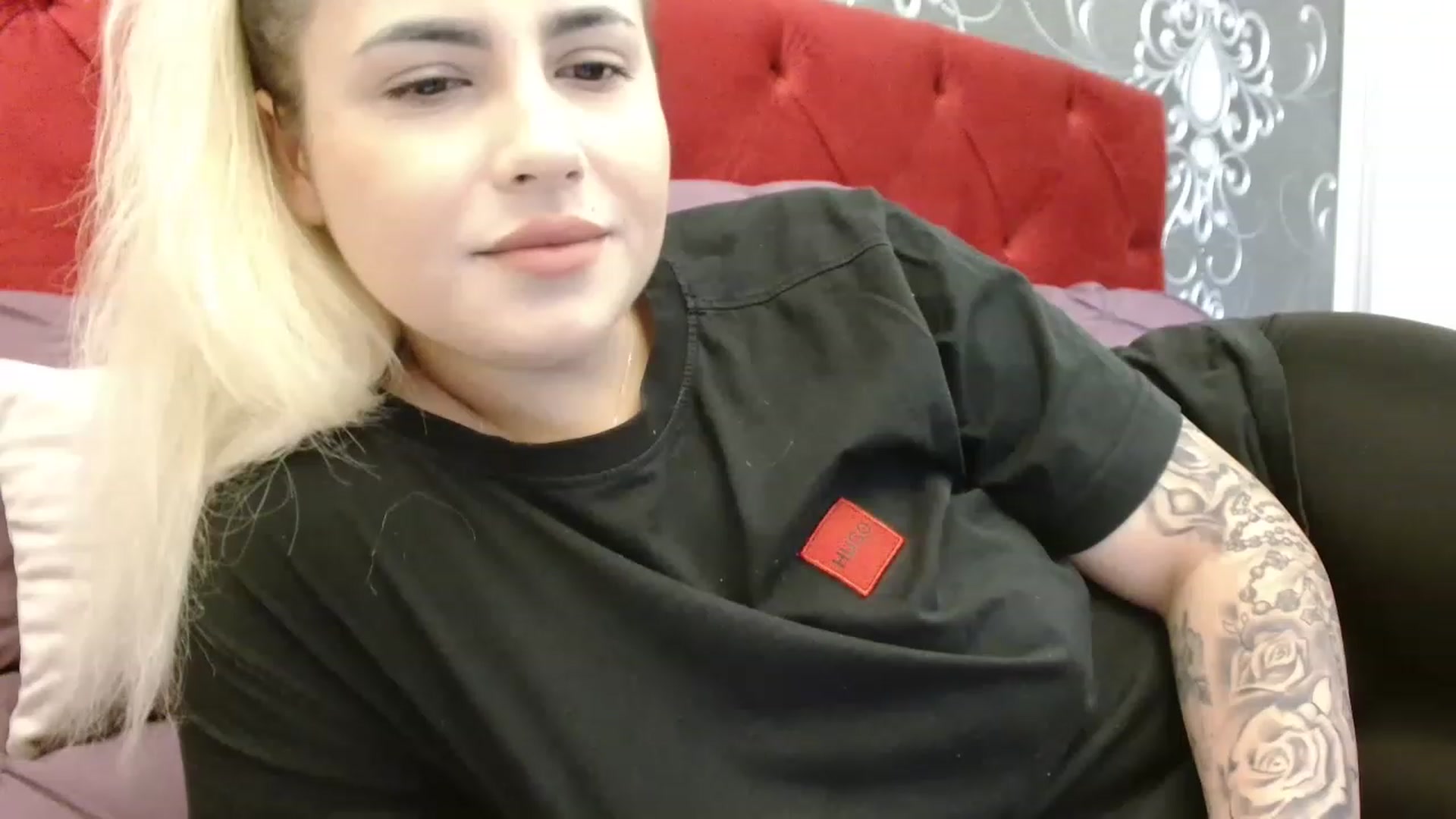 Gallery image thumbnail from MissDafina's myfreecams stream on, 05/06/2023, 14:55 image 13 of 20