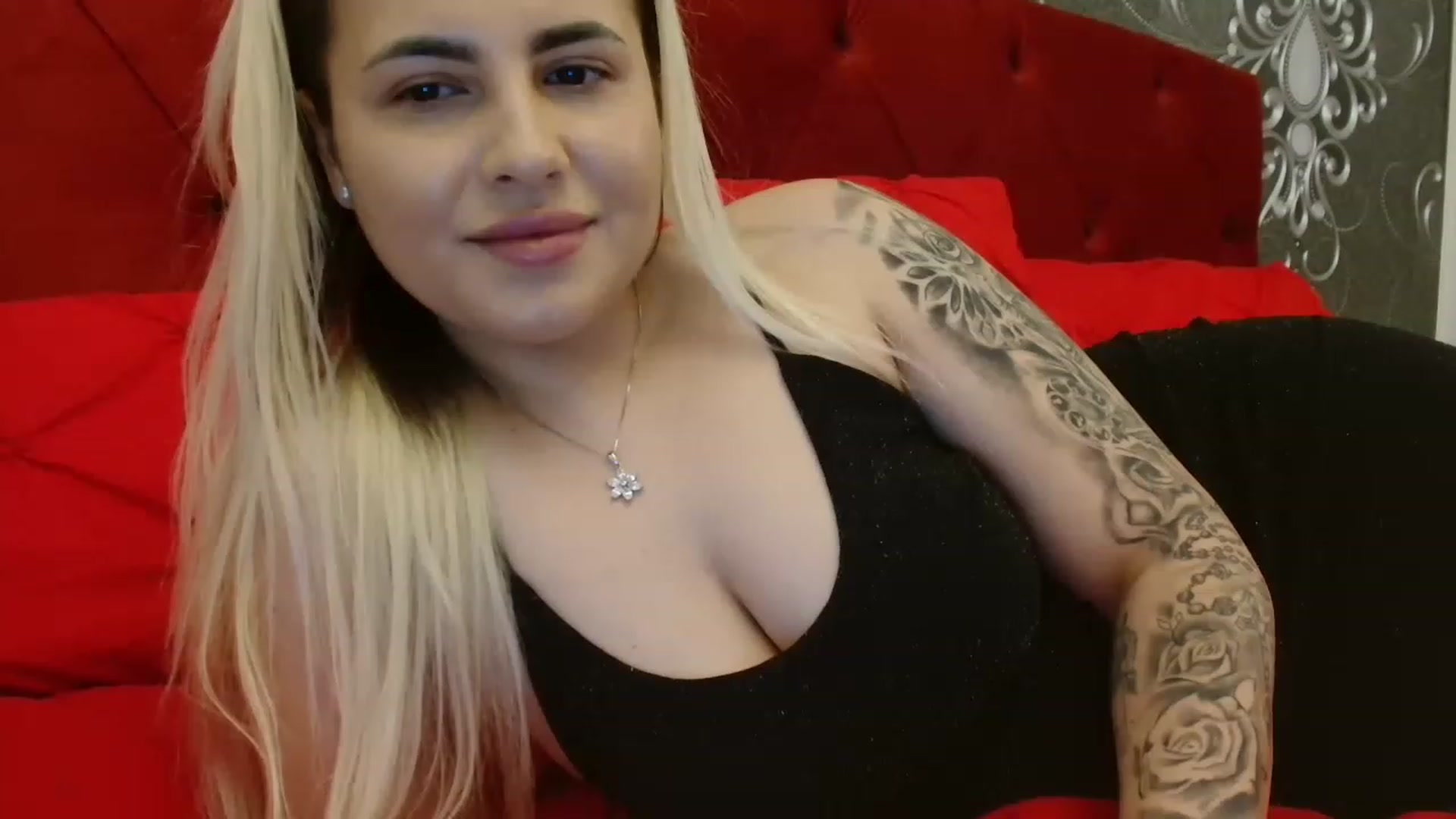 Gallery image thumbnail from MissDafina's myfreecams stream on, 05/13/2023, 15:47 image 19 of 20
