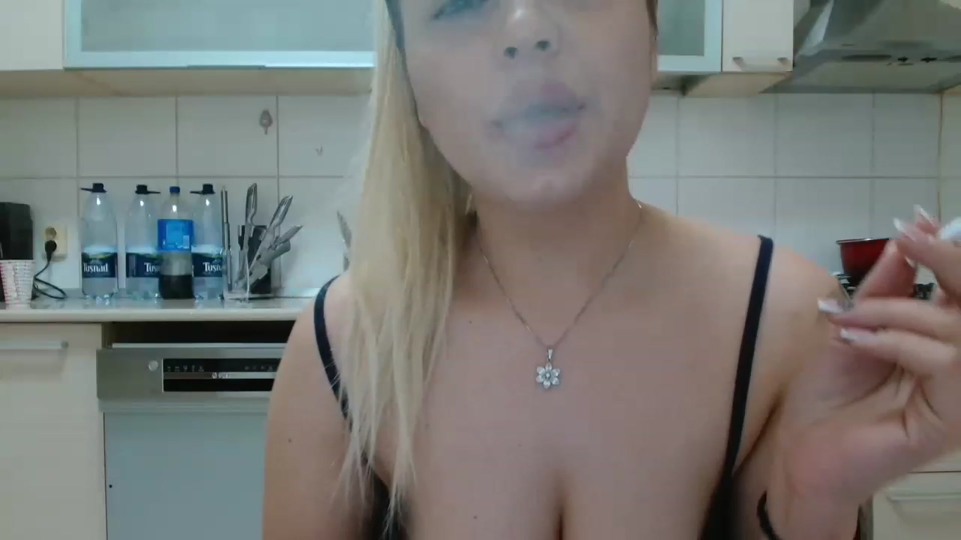 Gallery image thumbnail from MissDafina's myfreecams stream on, 05/14/2023, 24:37 image 9 of 20