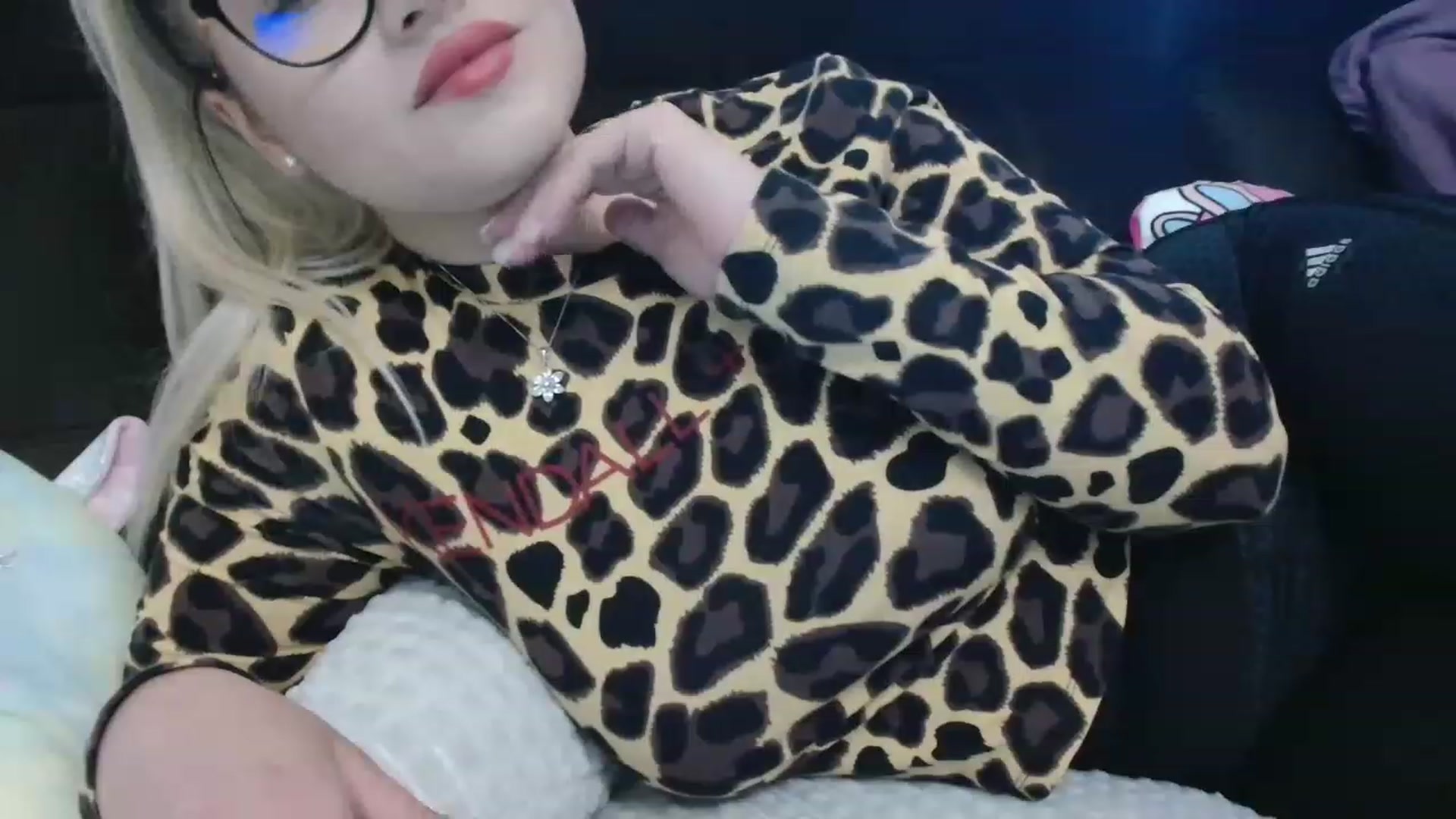 Gallery image thumbnail from MissDafina's myfreecams stream on, 05/15/2023, 07:48 image 6 of 20