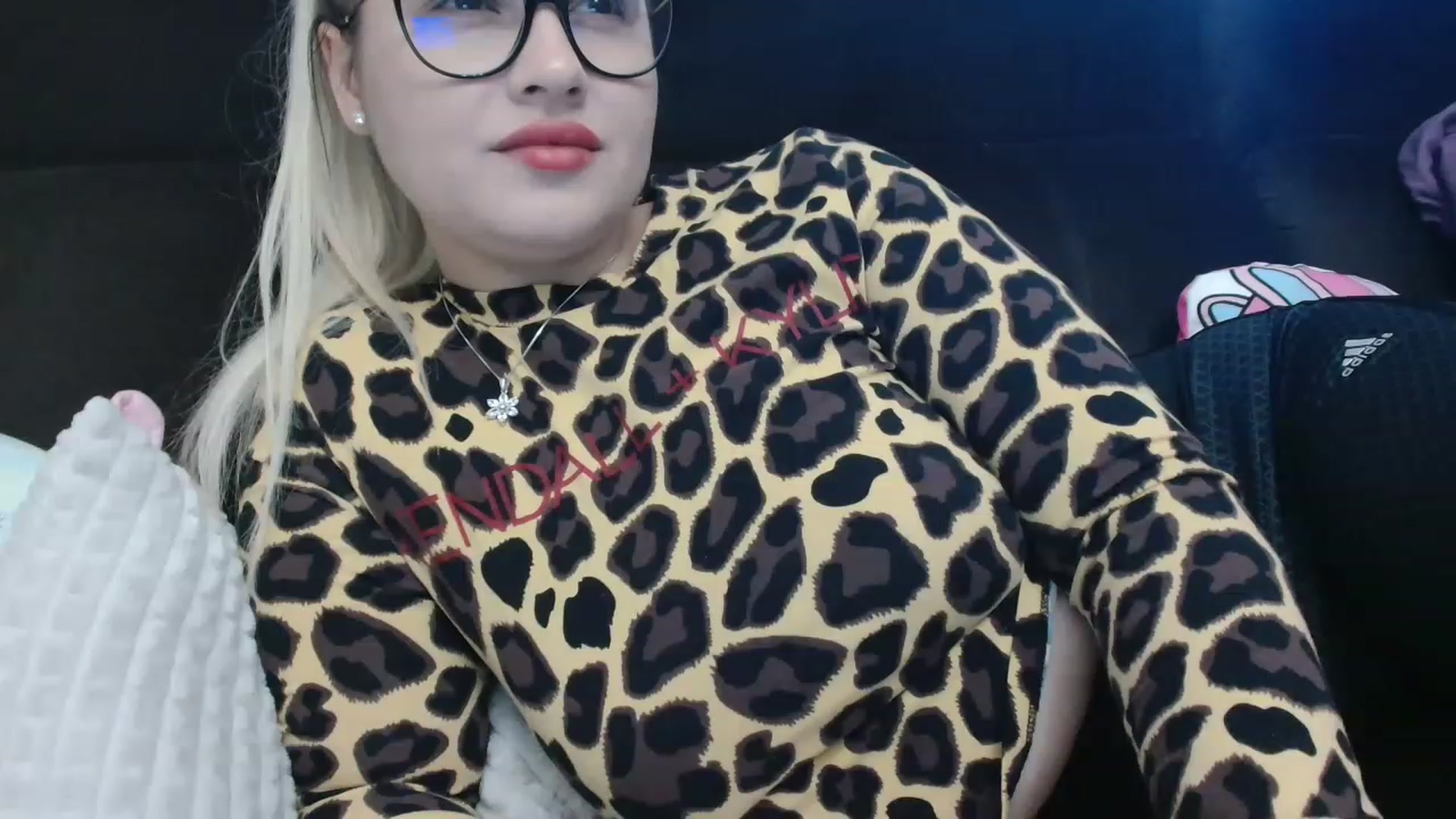 Gallery image thumbnail from MissDafina's myfreecams stream on, 05/15/2023, 07:48 image 1 of 20